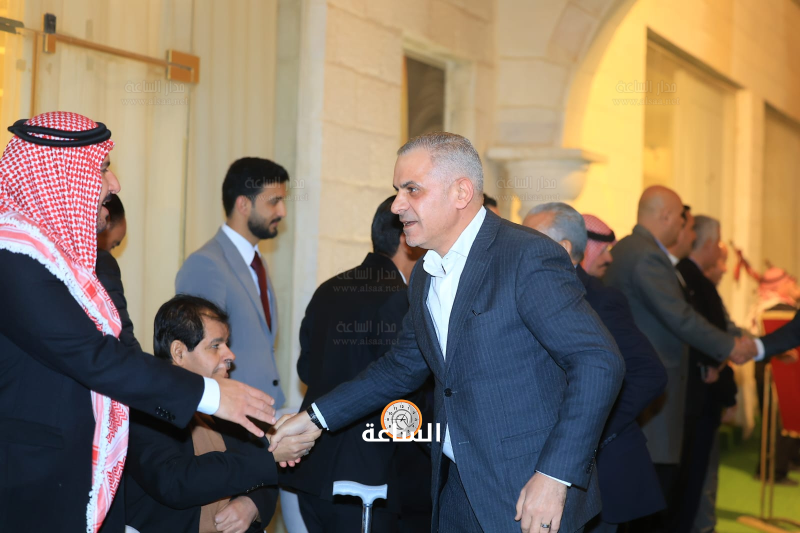 Madar Al-Saa Images 0.4127059256149307