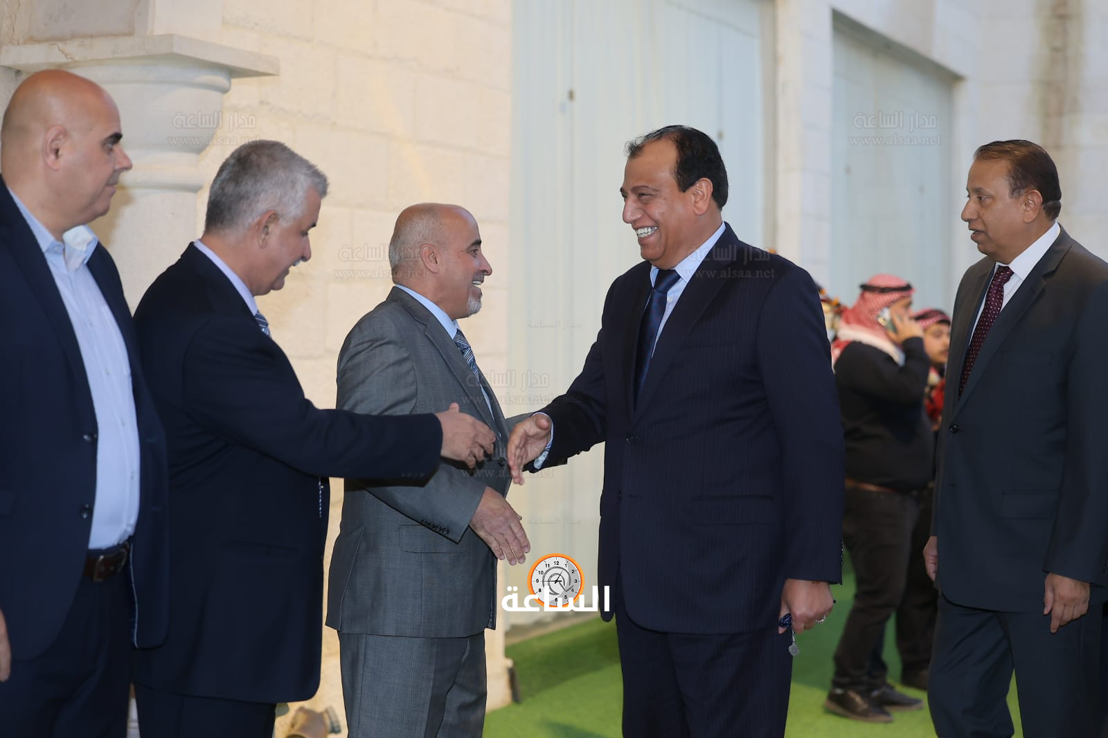 Madar Al-Saa Images 0.9424076022990964