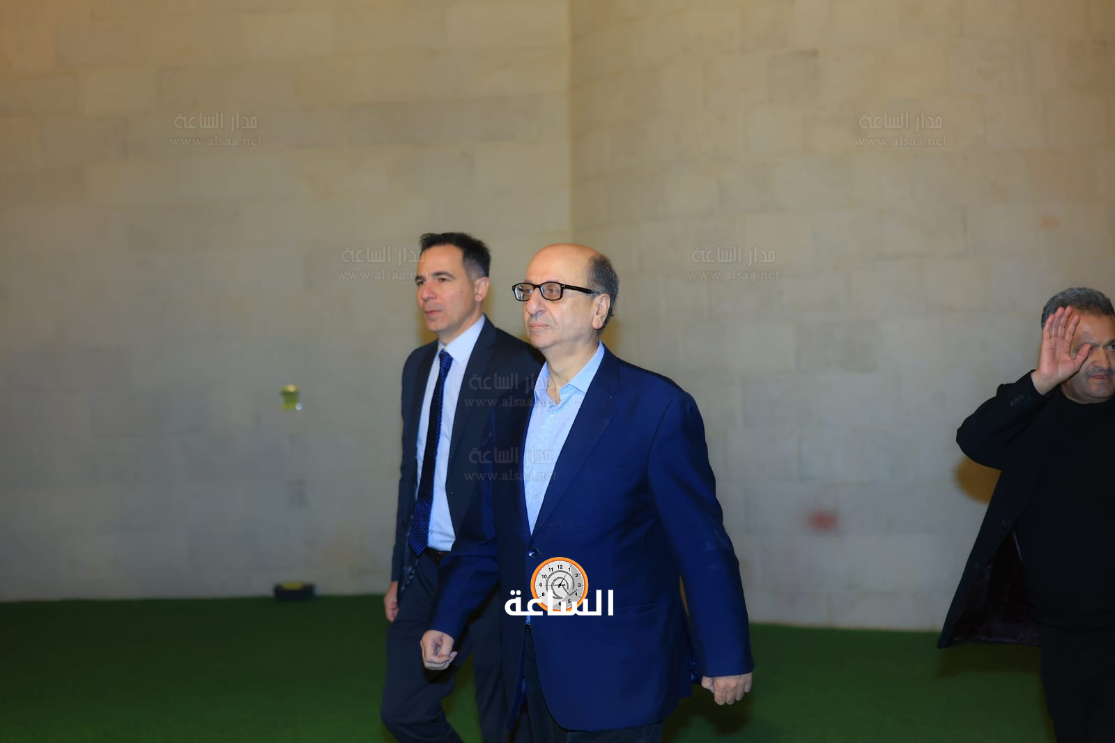 Madar Al-Saa Images 0.840292010761085