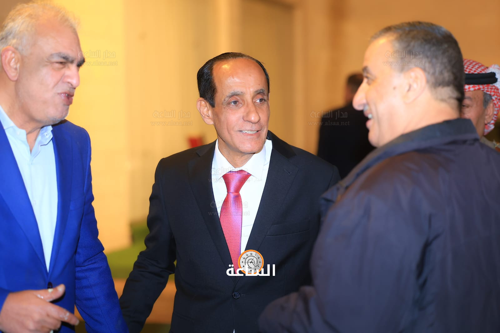 Madar Al-Saa Images 0.7015135268289872