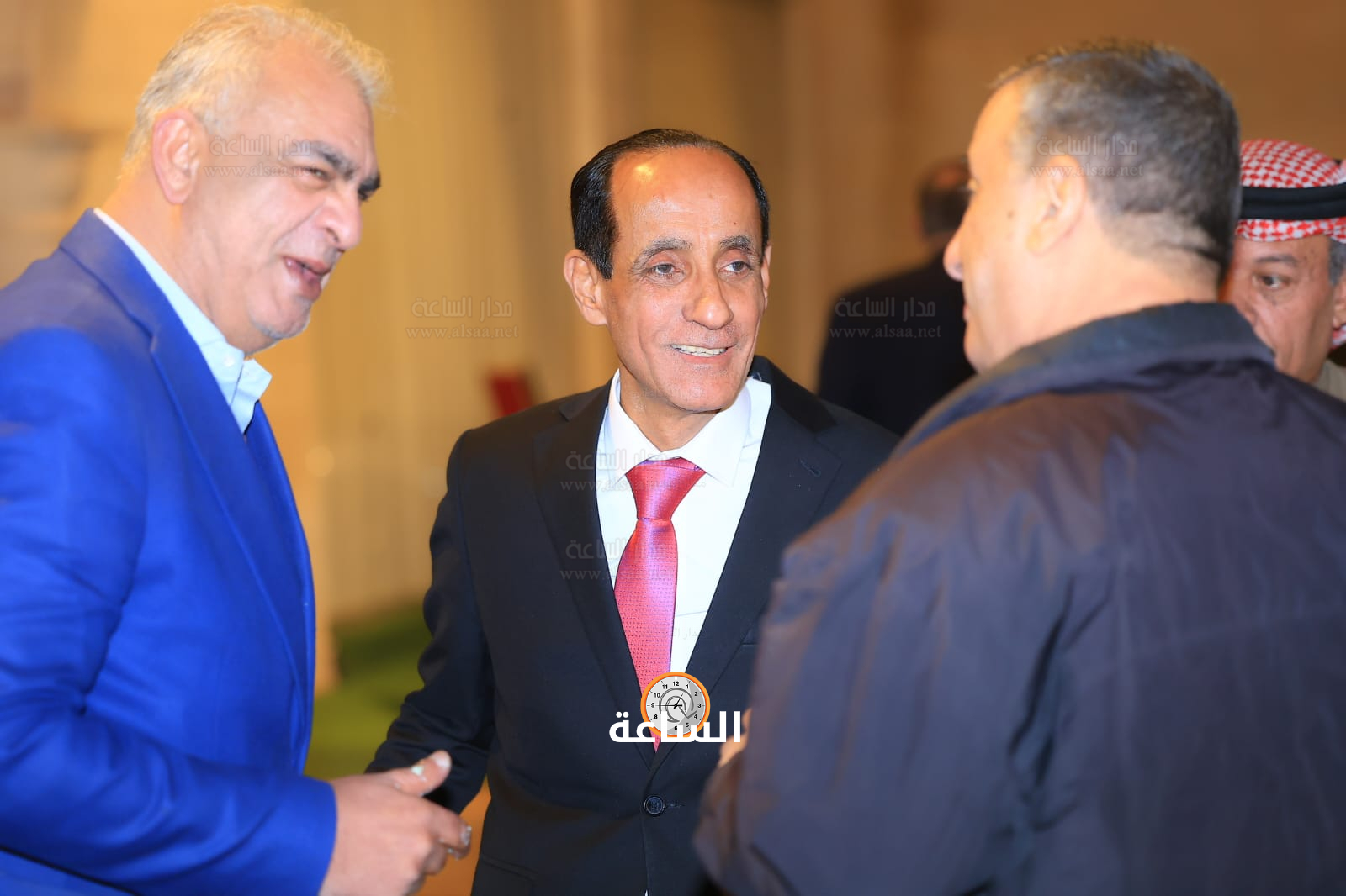 Madar Al-Saa Images 0.300880443878653