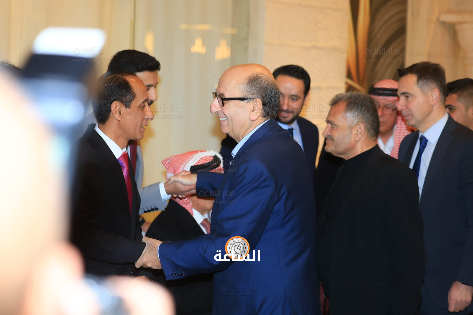 Madar Al-Saa Images 0.0952853977001259