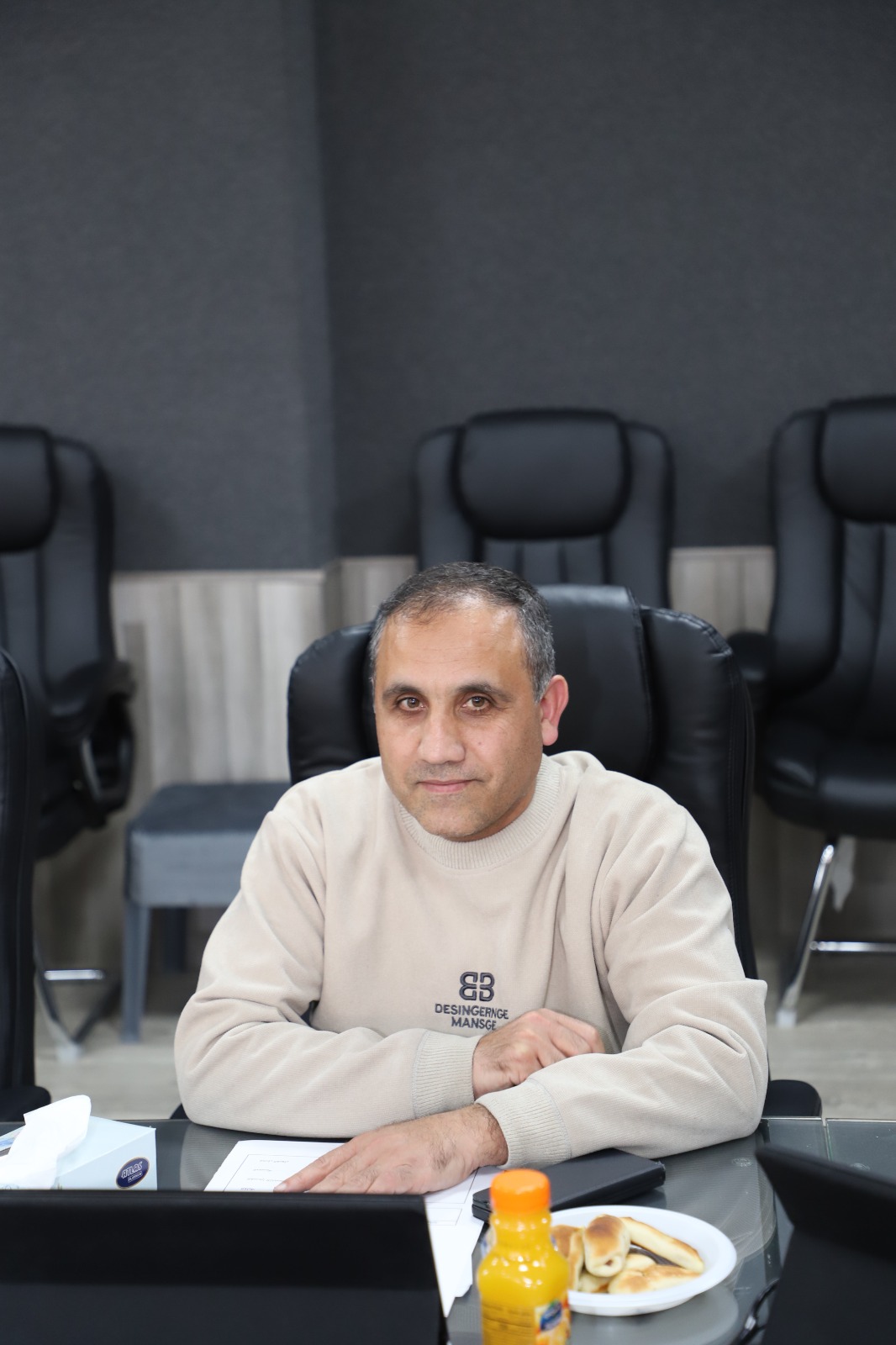 Madar Al-Saa Images 0.08219574942052155