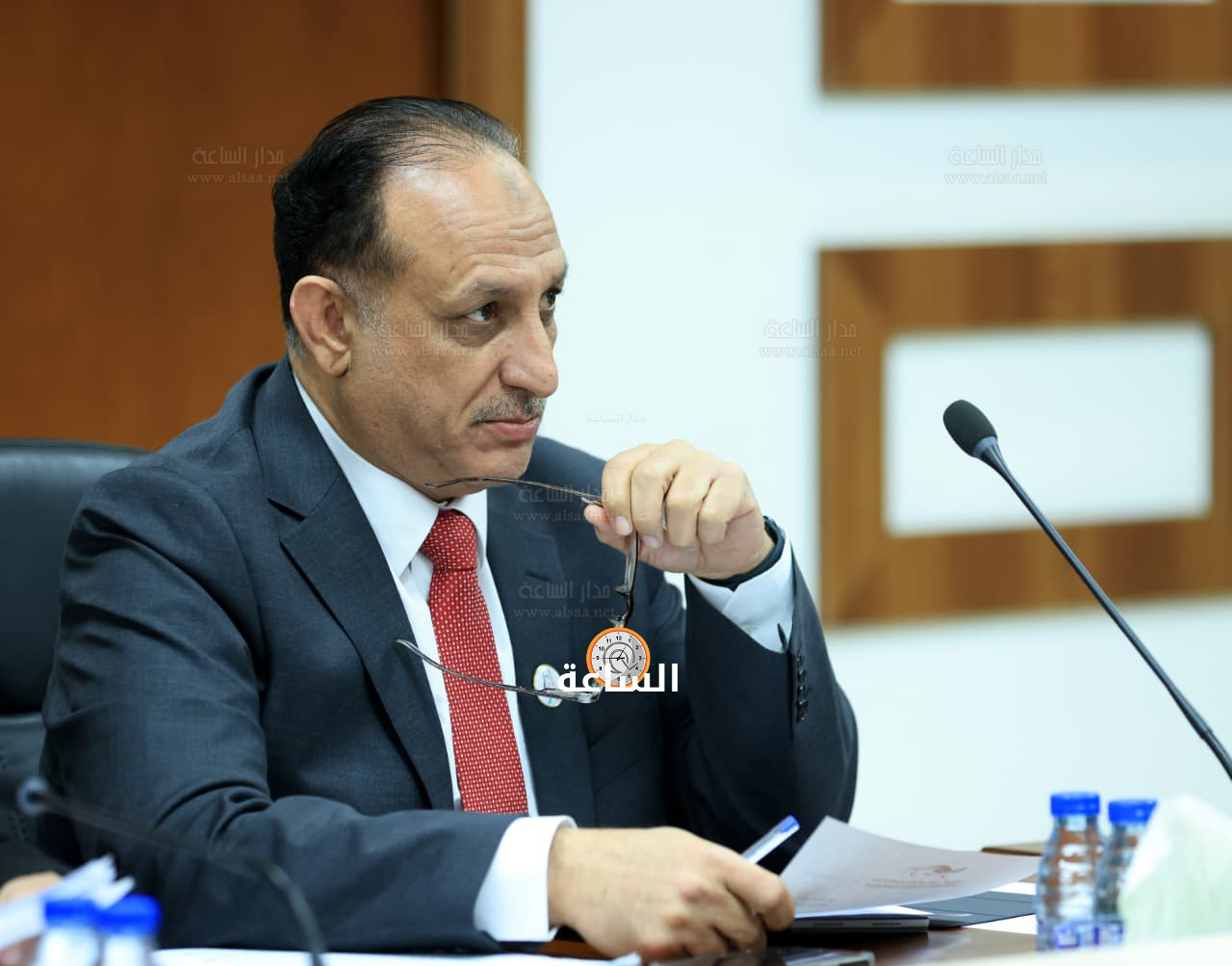 Madar Al-Saa Images 0.16249393796473754