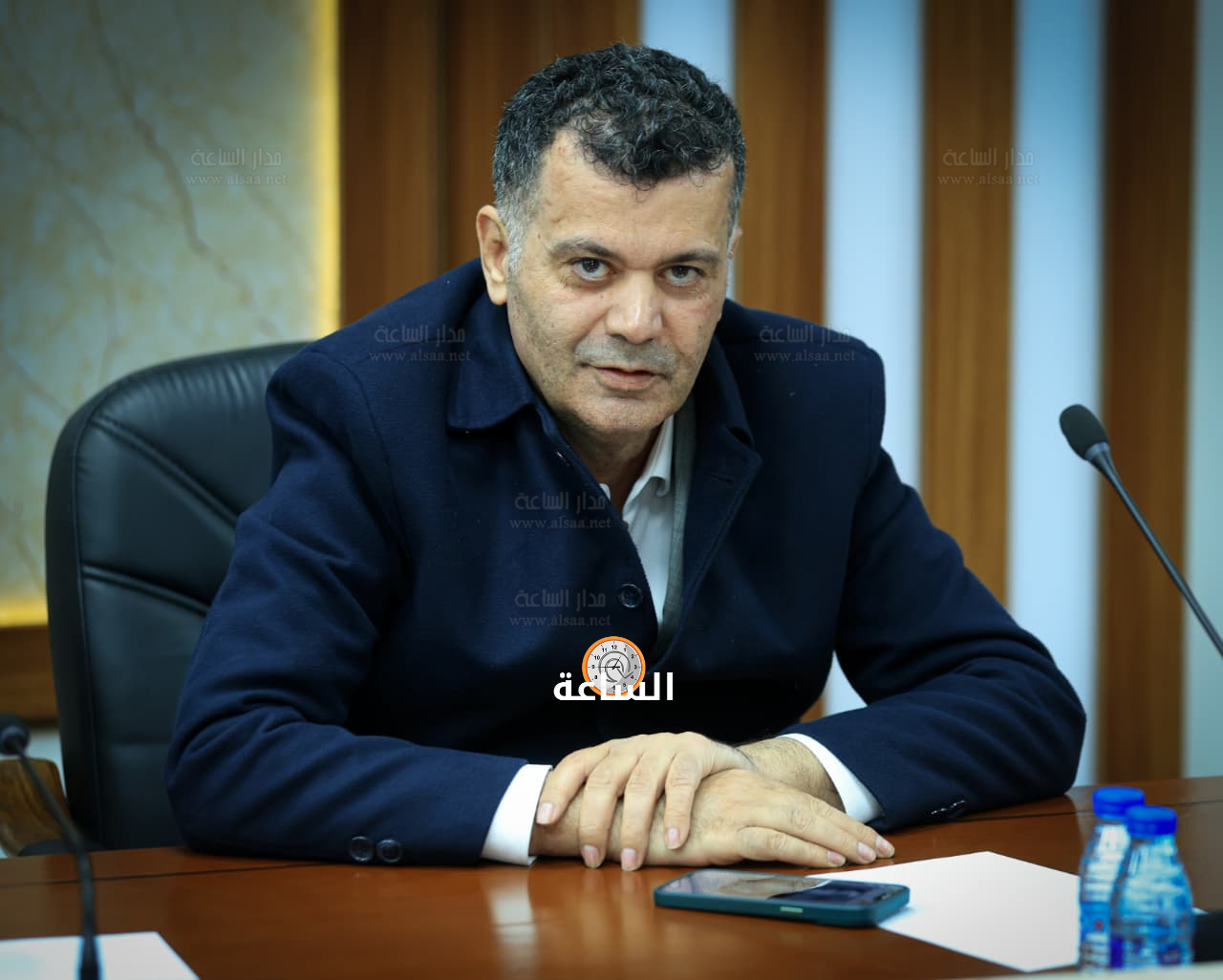 Madar Al-Saa Images 0.38330340436709687