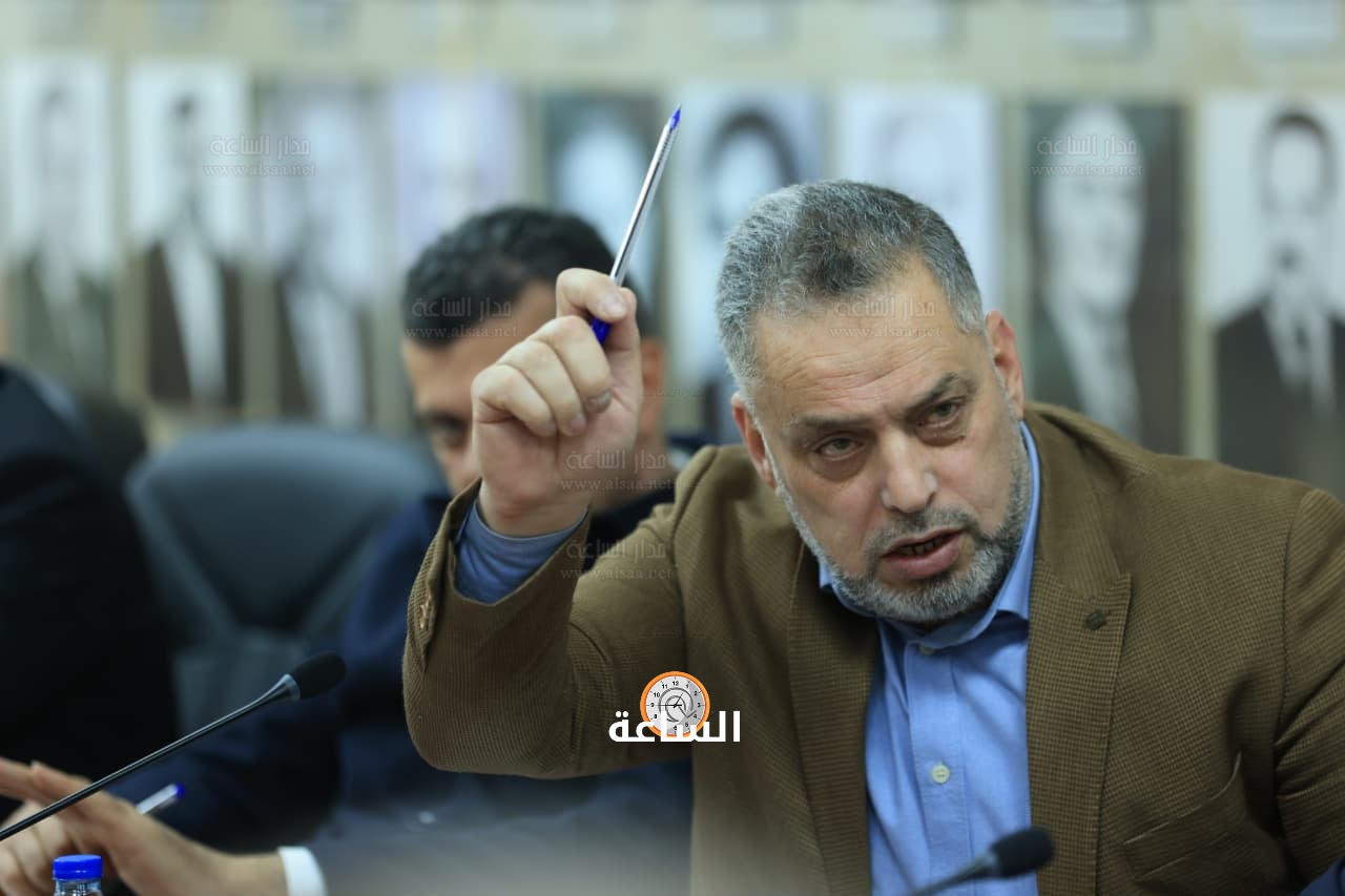 Madar Al-Saa Images 0.1269342813883212