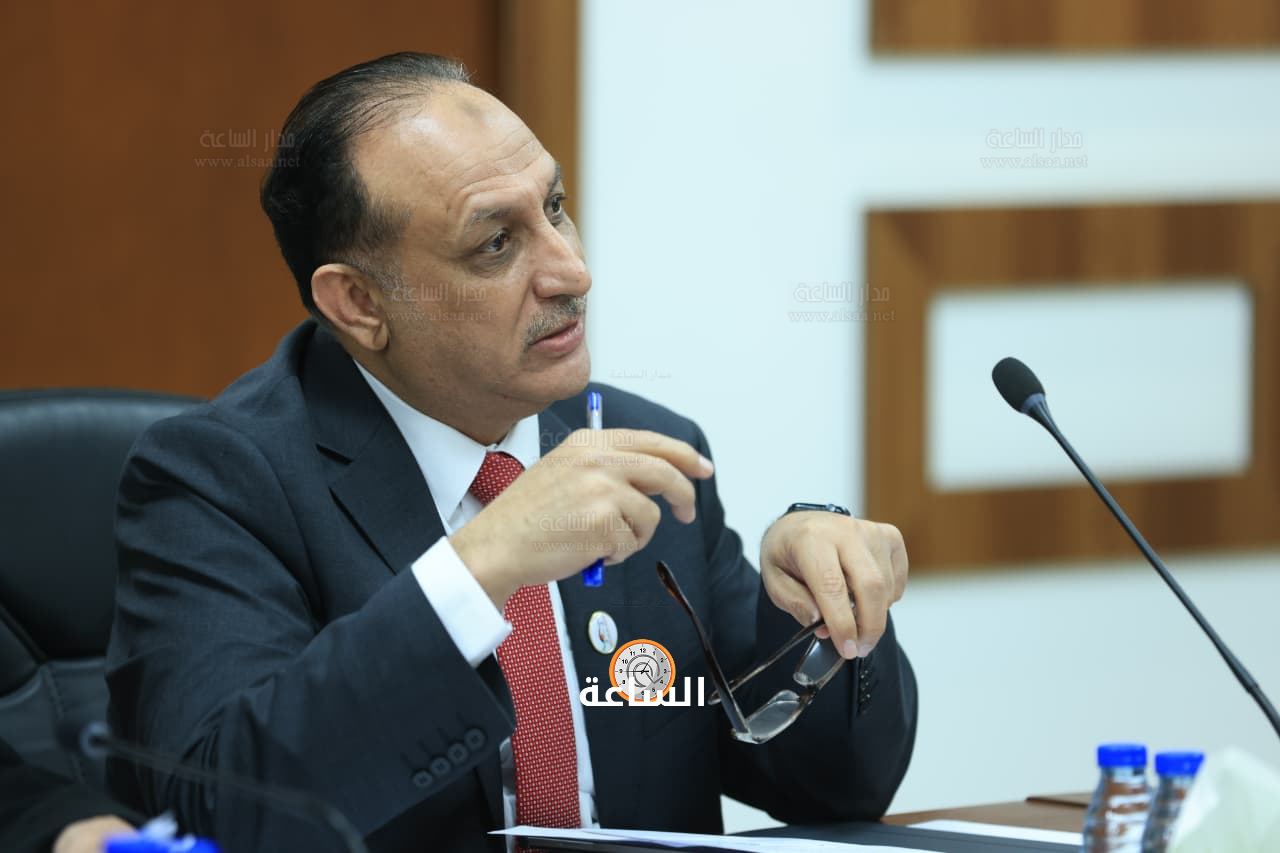 Madar Al-Saa Images 0.2905334100102267