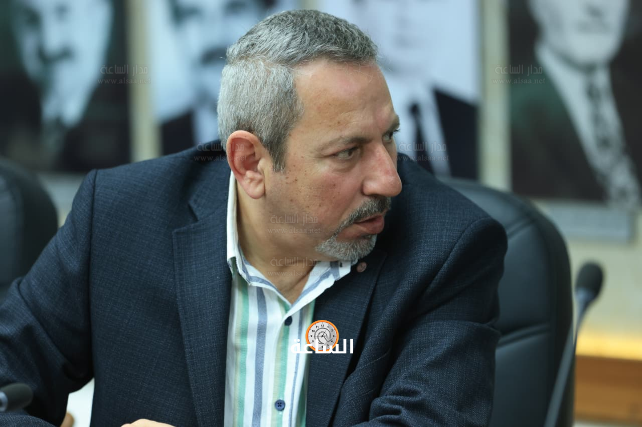 Madar Al-Saa Images 0.40415550754044993