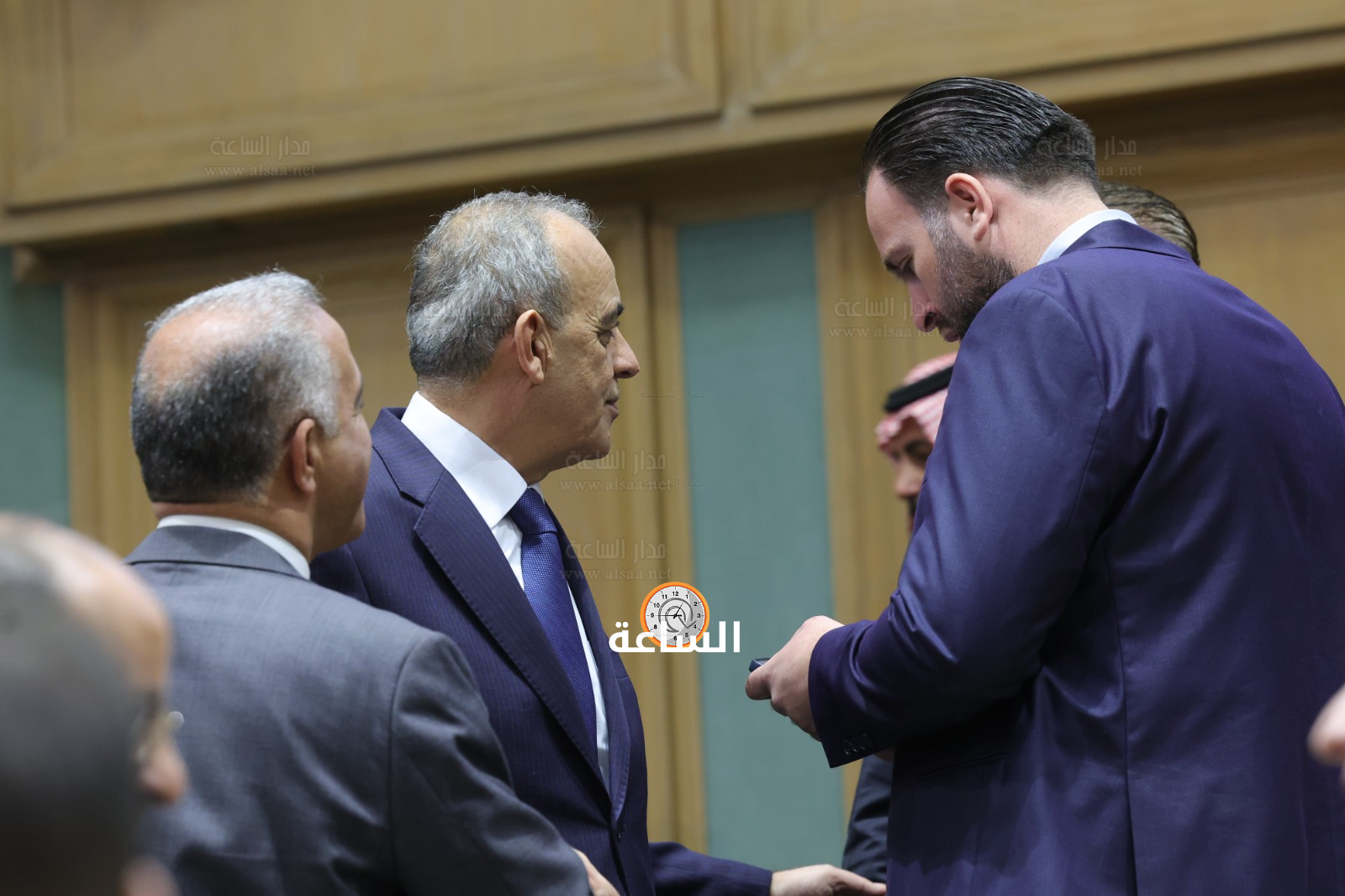 Madar Al-Saa Images 0.8536800420240045