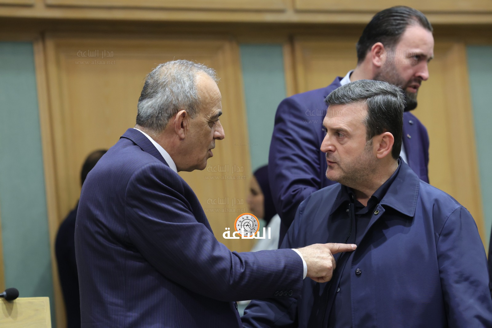 Madar Al-Saa Images 0.6535067836738816