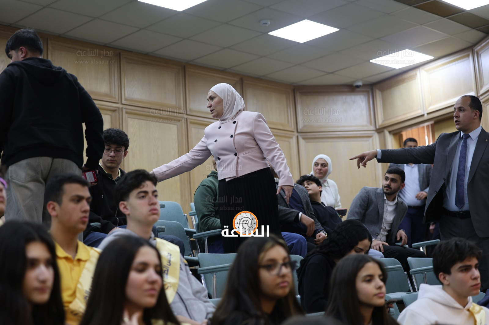 Madar Al-Saa Images 0.08696917254829228