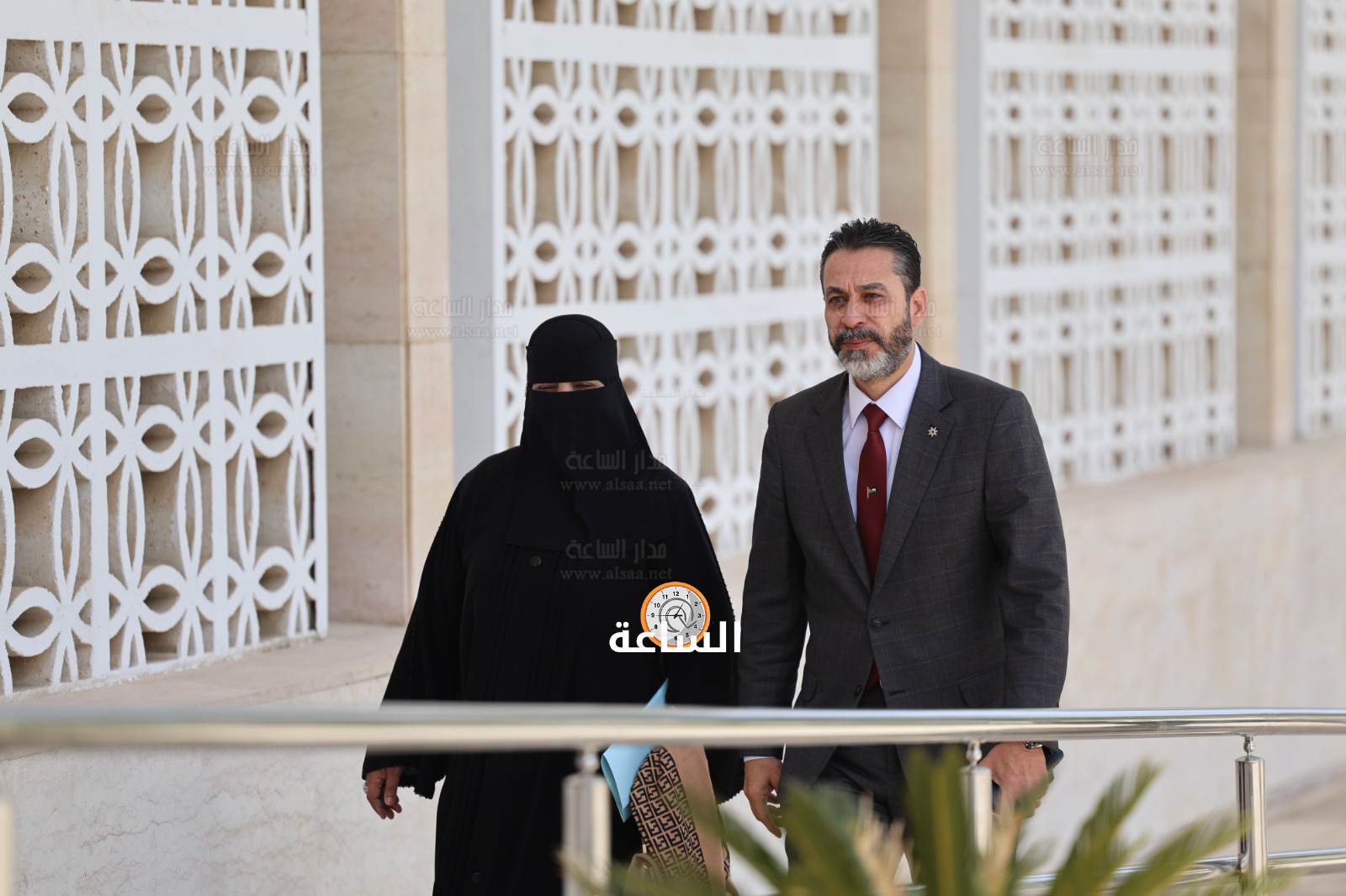 Madar Al-Saa Images 0.25004447764676463