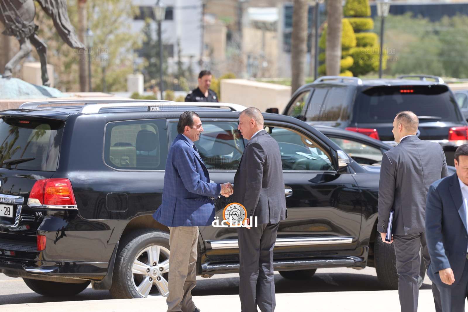 Madar Al-Saa Images 0.055747556697946954