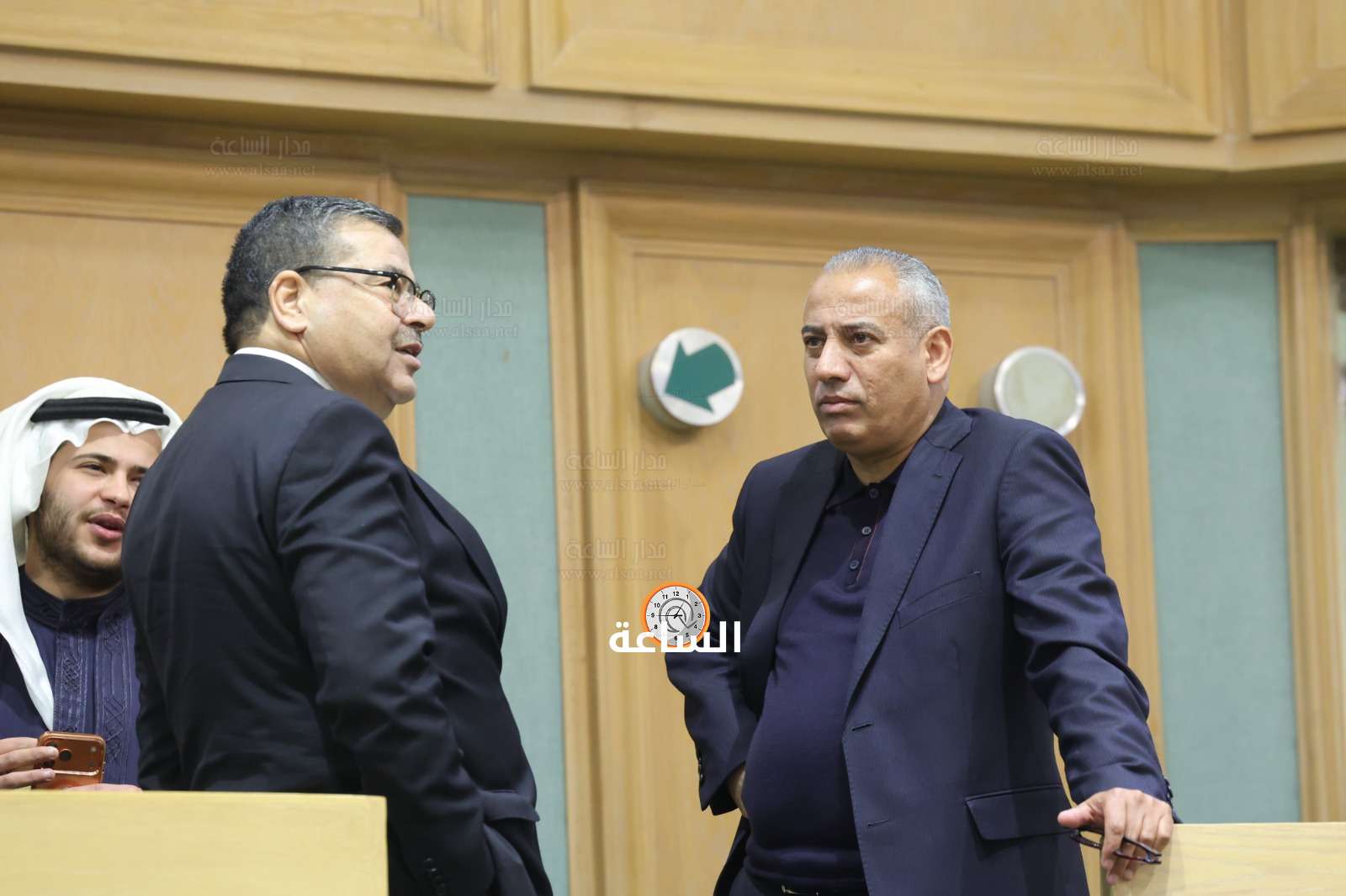 Madar Al-Saa Images 0.984363821980554