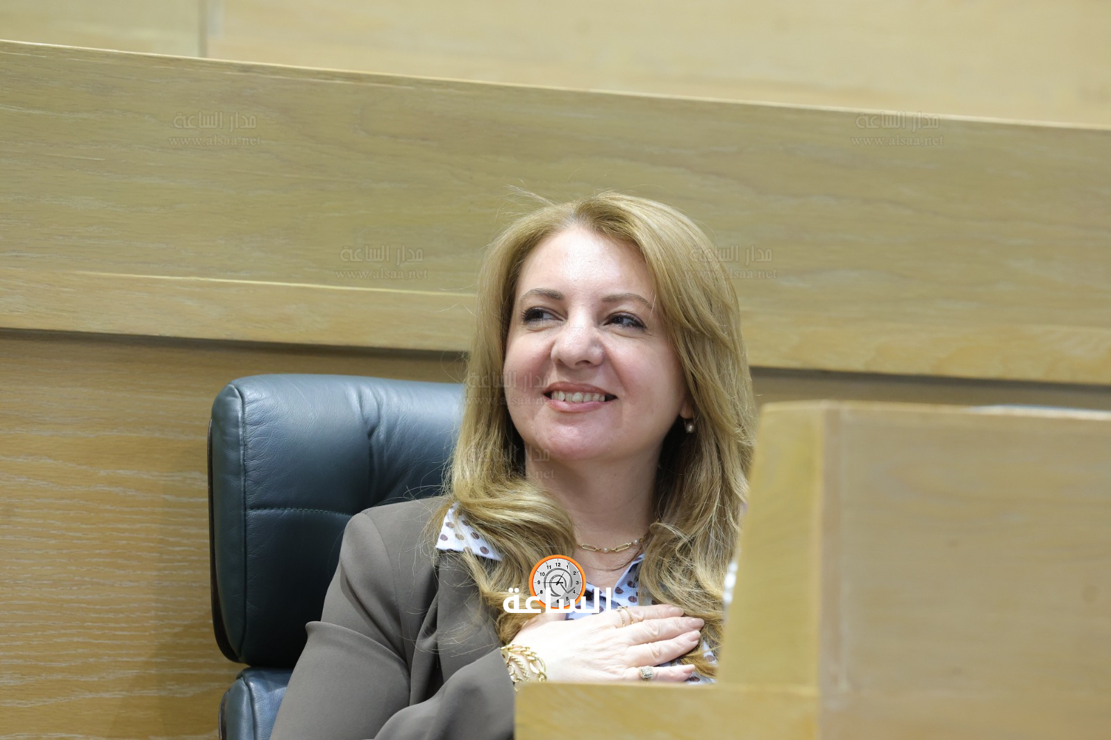 Madar Al-Saa Images 0.9946996458917345