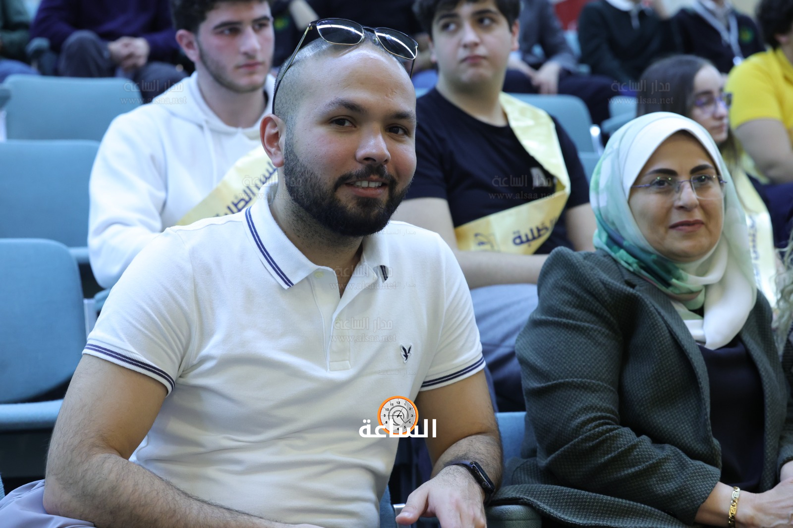 Madar Al-Saa Images 0.47236591589342847