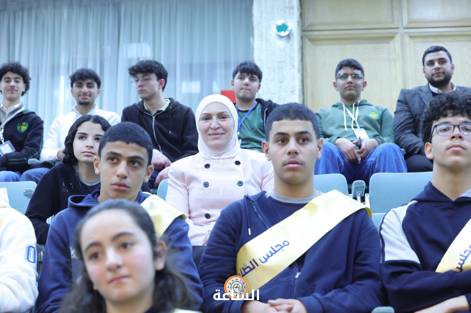 Madar Al-Saa Images 0.4503702792911233