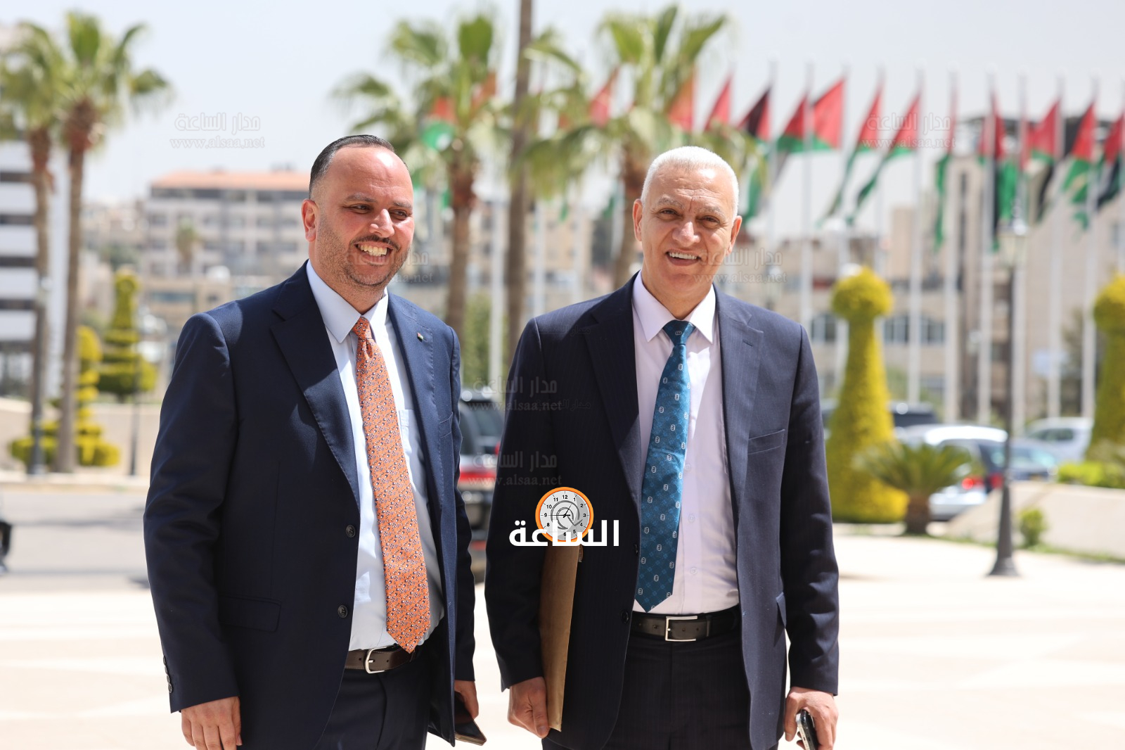 Madar Al-Saa Images 0.7967119237628505