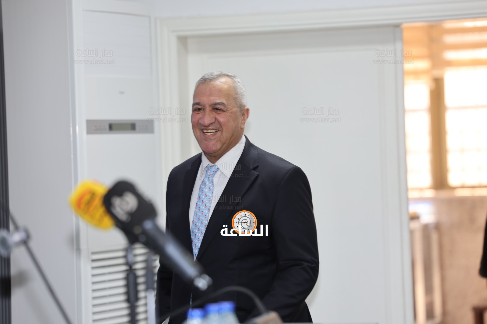 Madar Al-Saa Images 0.4087541599886465