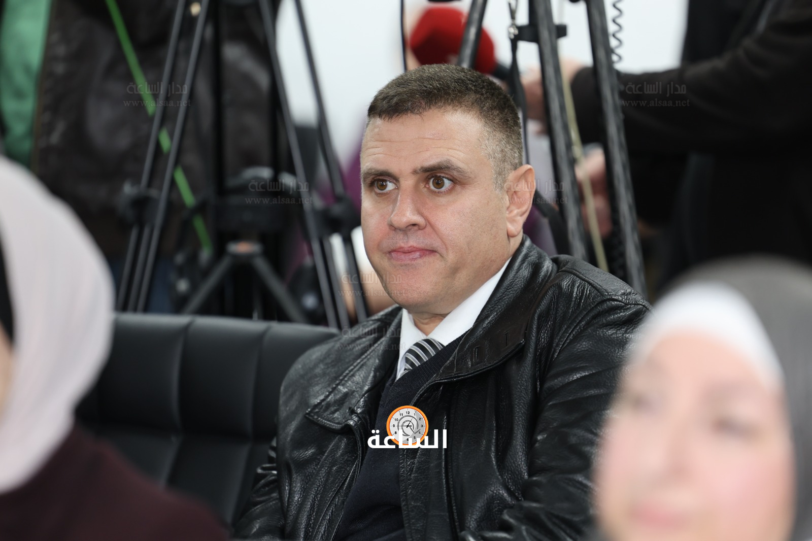 Madar Al-Saa Images 0.18693047135474283