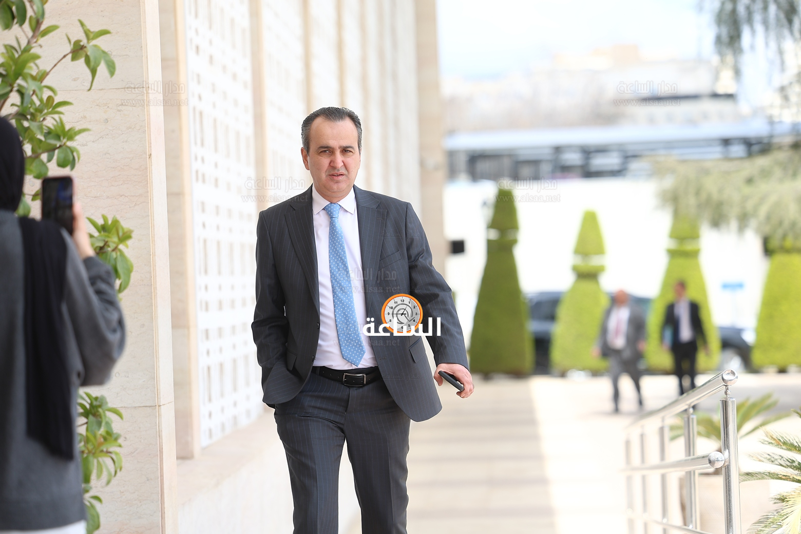 Madar Al-Saa Images 0.154927302687222