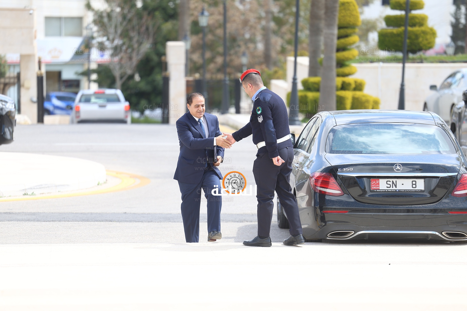 Madar Al-Saa Images 0.9768153967426862