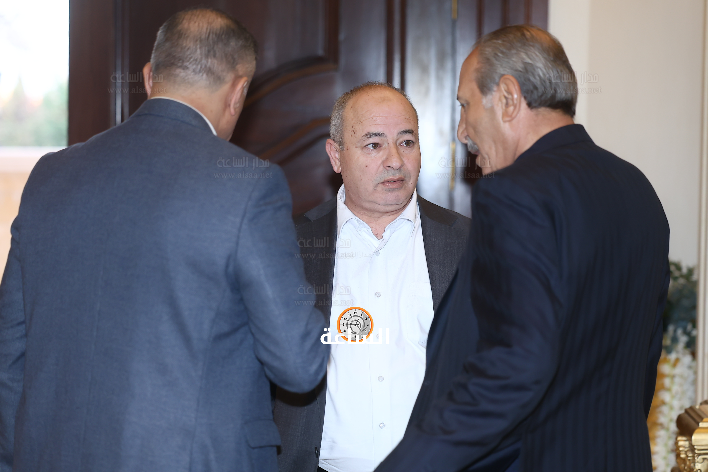 Madar Al-Saa Images 0.4398593559485757