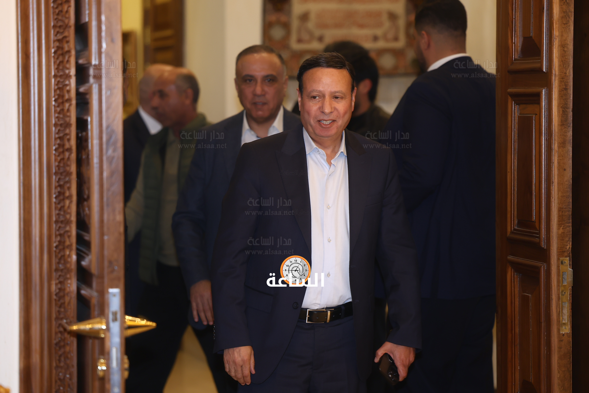 Madar Al-Saa Images 0.126448473602783