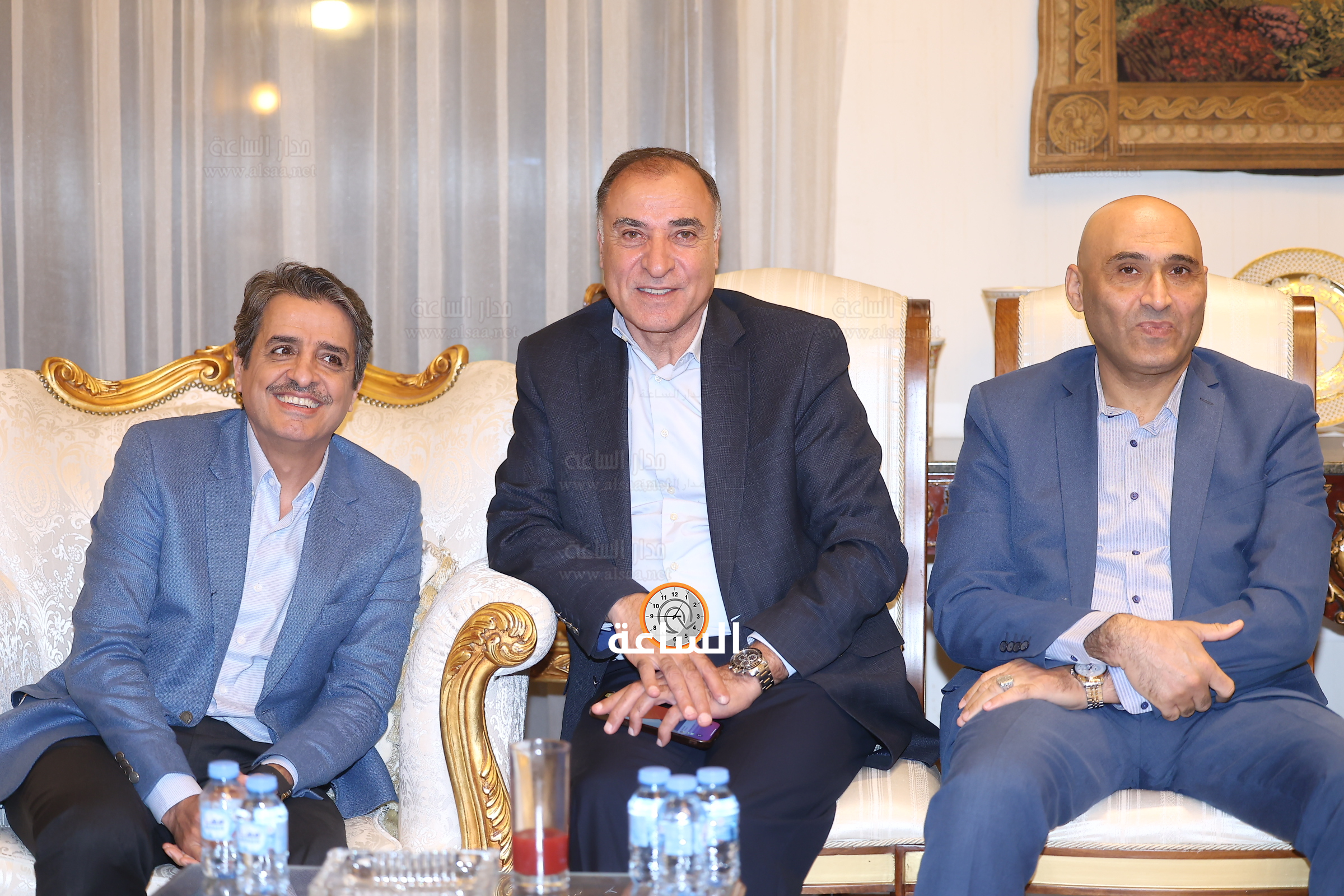 Madar Al-Saa Images 0.09927375863858023