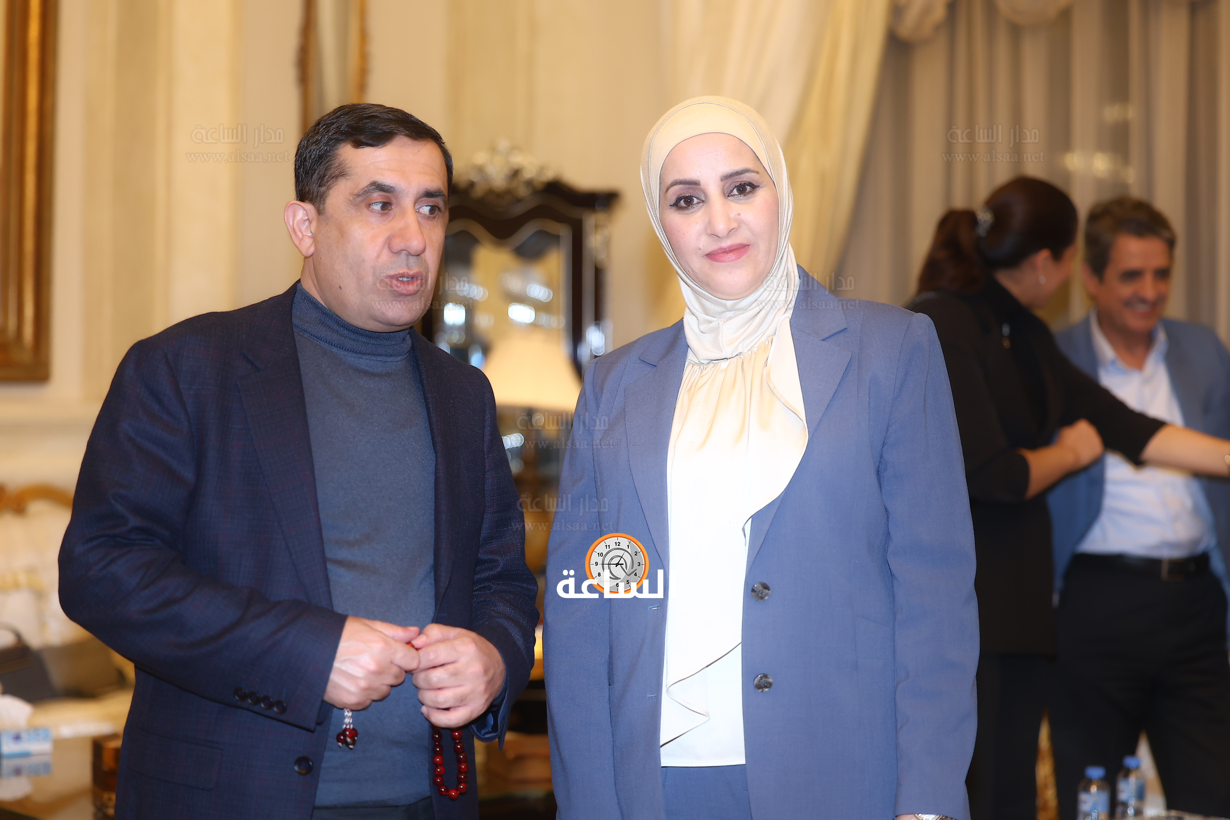 Madar Al-Saa Images 0.1495653585514174