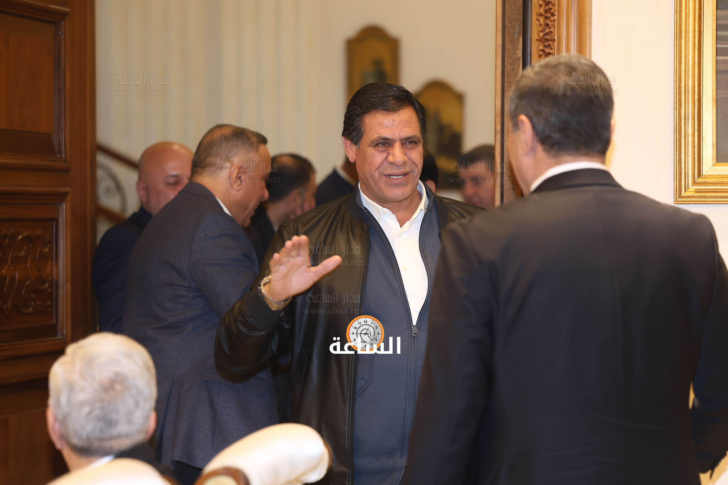 Madar Al-Saa Images 0.9841977538503348