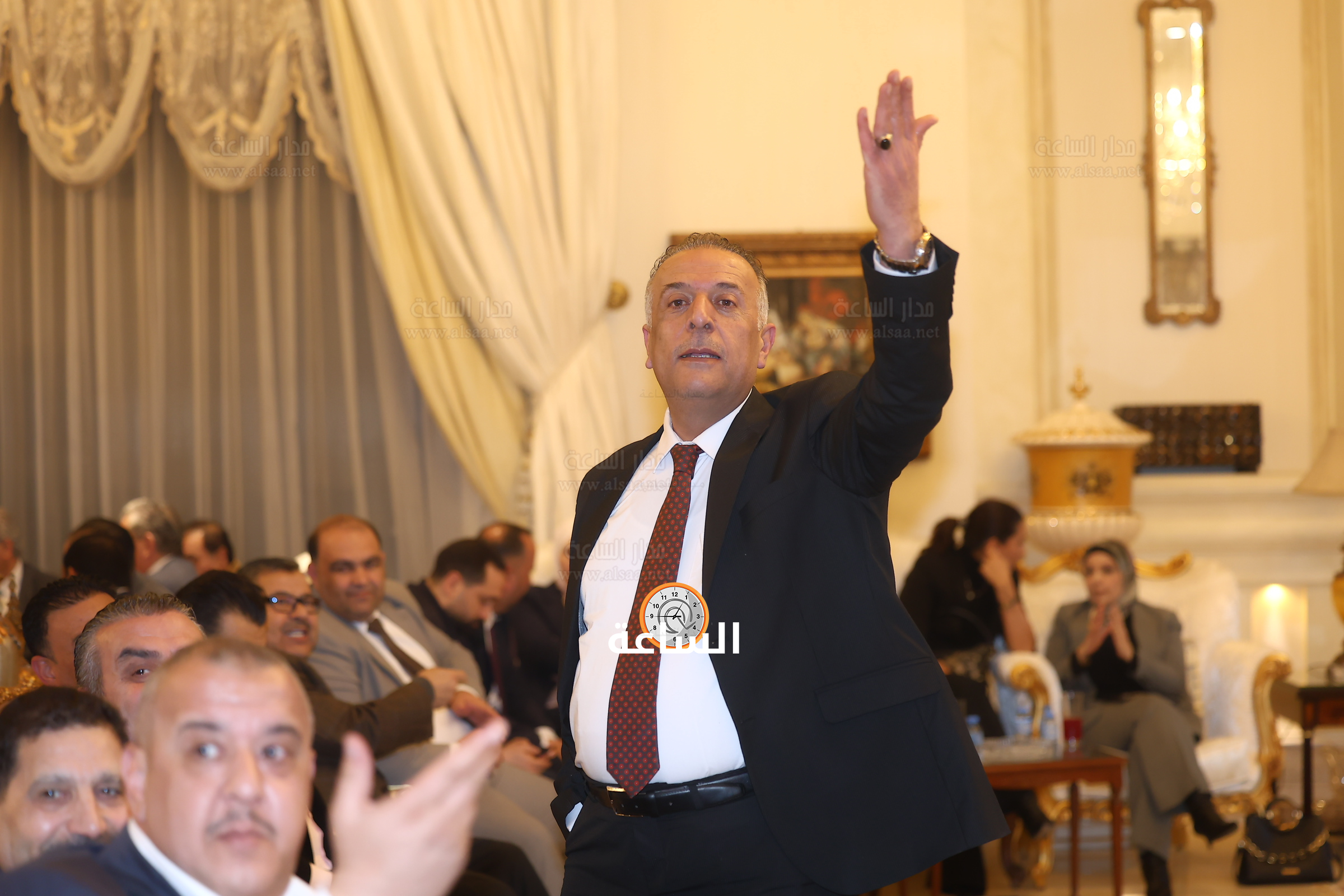 Madar Al-Saa Images 0.3676866550084431