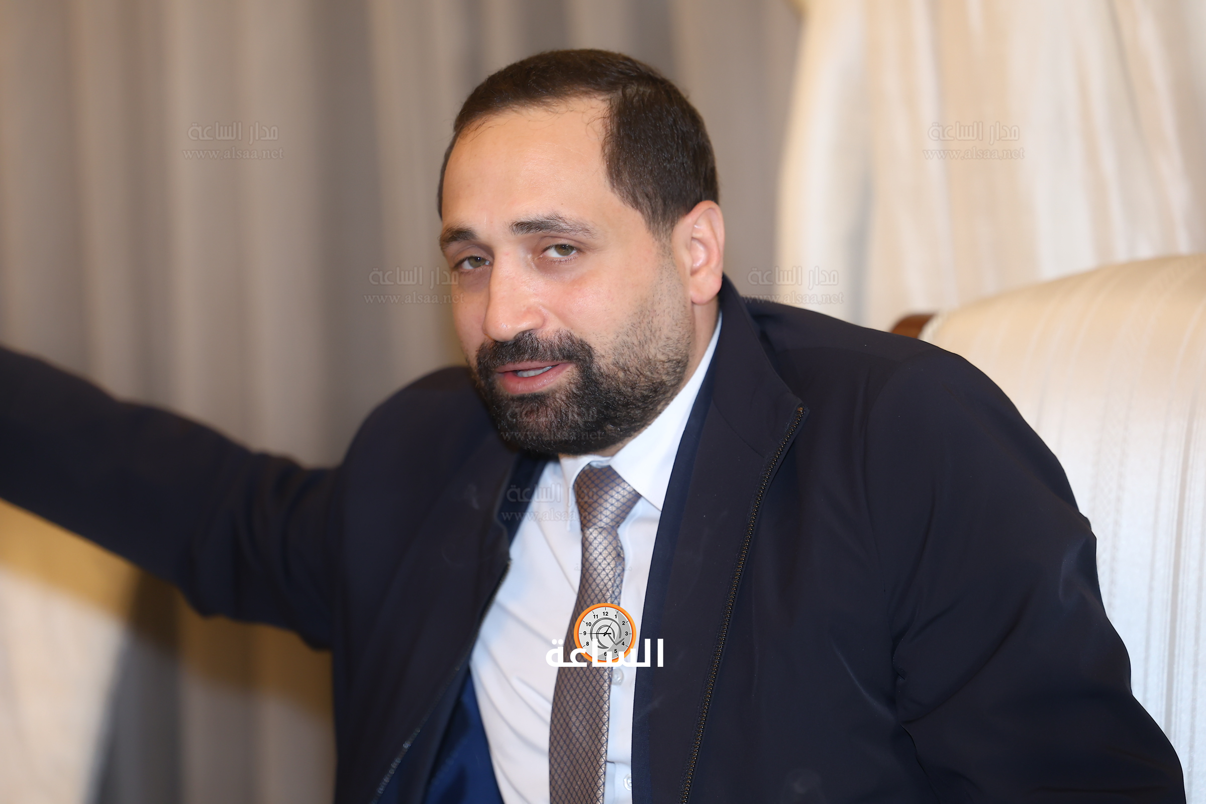 Madar Al-Saa Images 0.5643720220967113