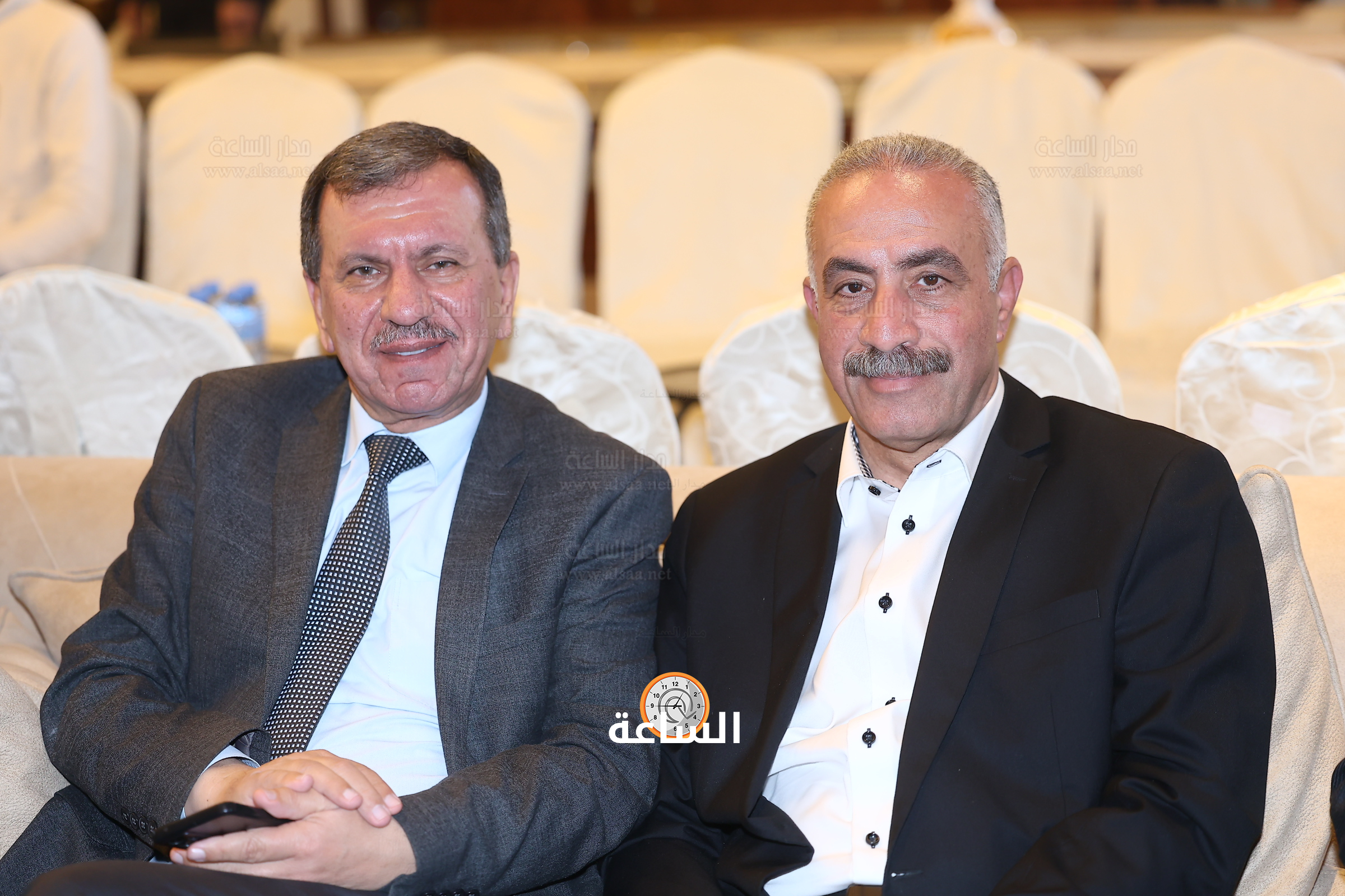 Madar Al-Saa Images 0.9670399334156992