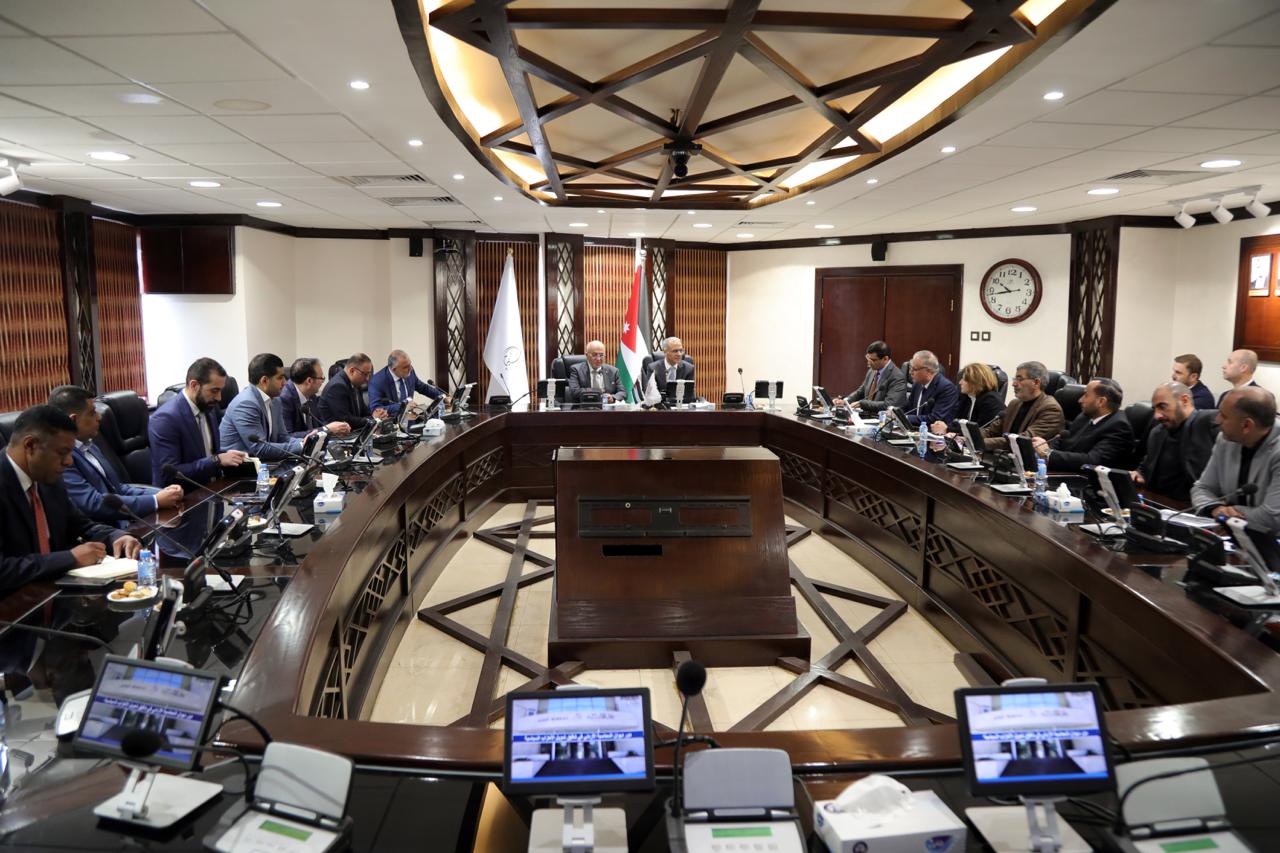 Madar Al-Saa Images 0.402574747530129