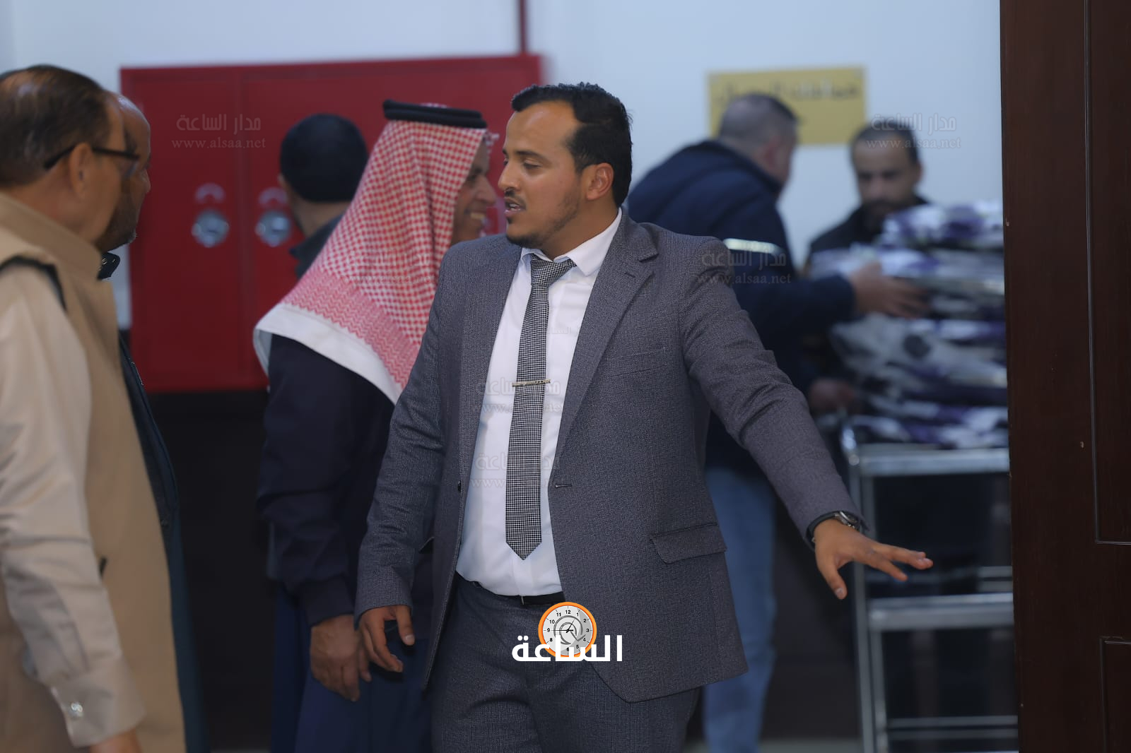 Madar Al-Saa Images 0.2722361339887861