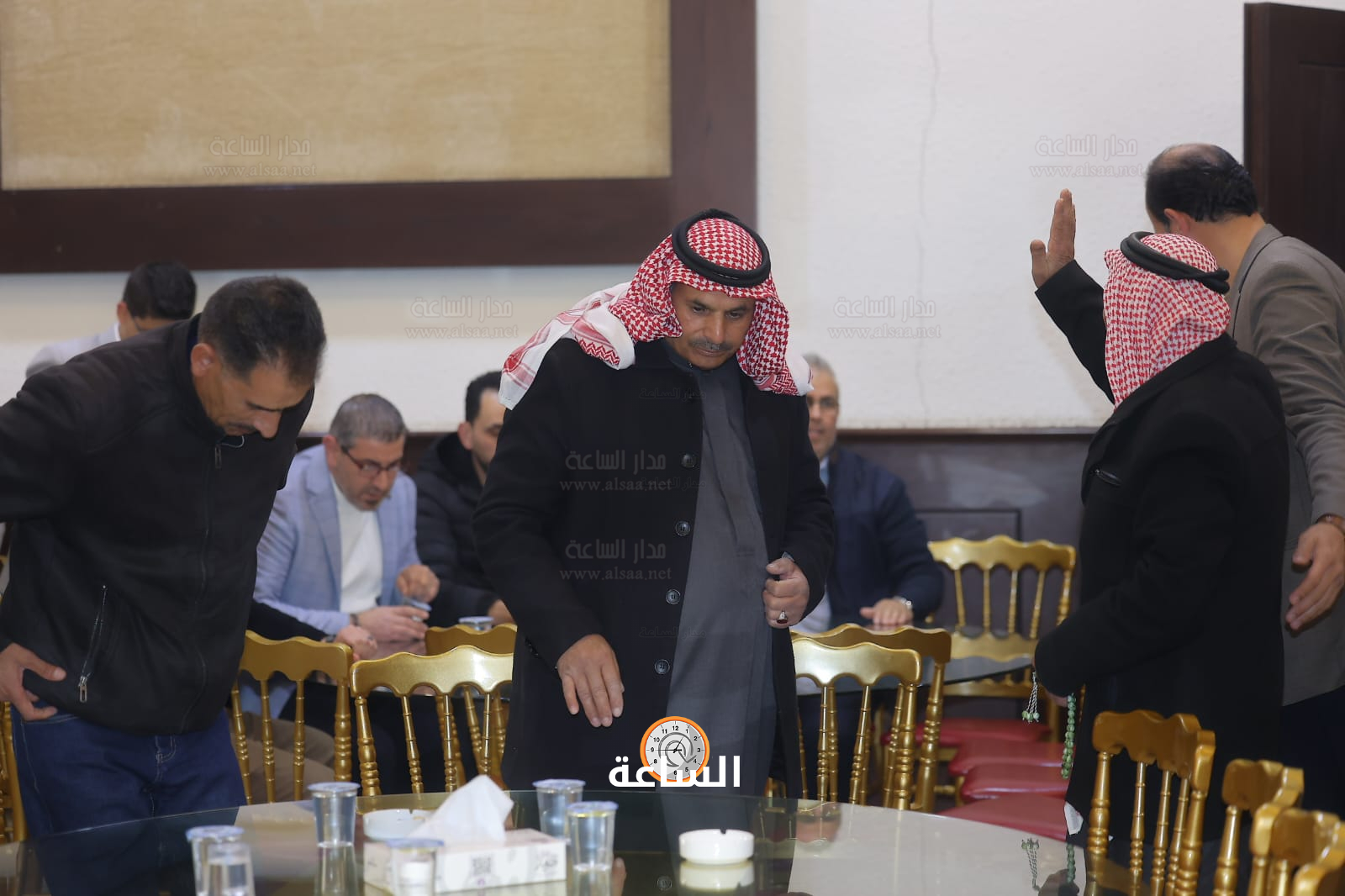 Madar Al-Saa Images 0.9394057360399827