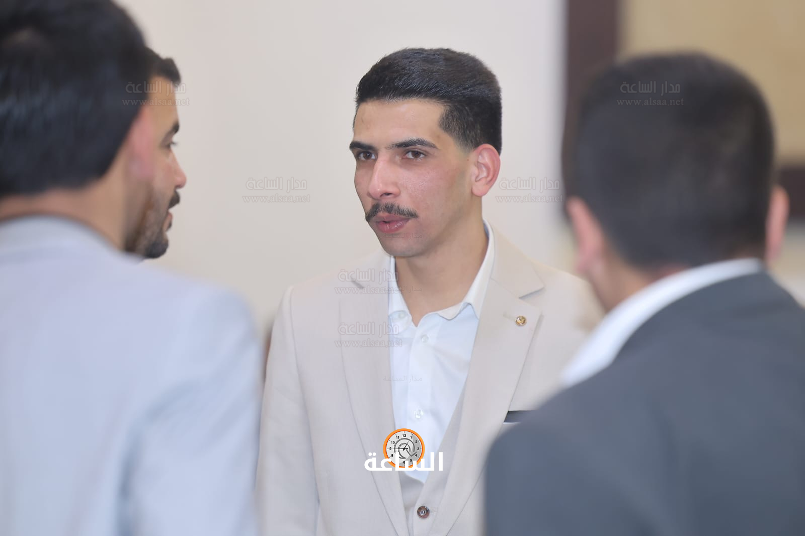 Madar Al-Saa Images 0.6806020757250808