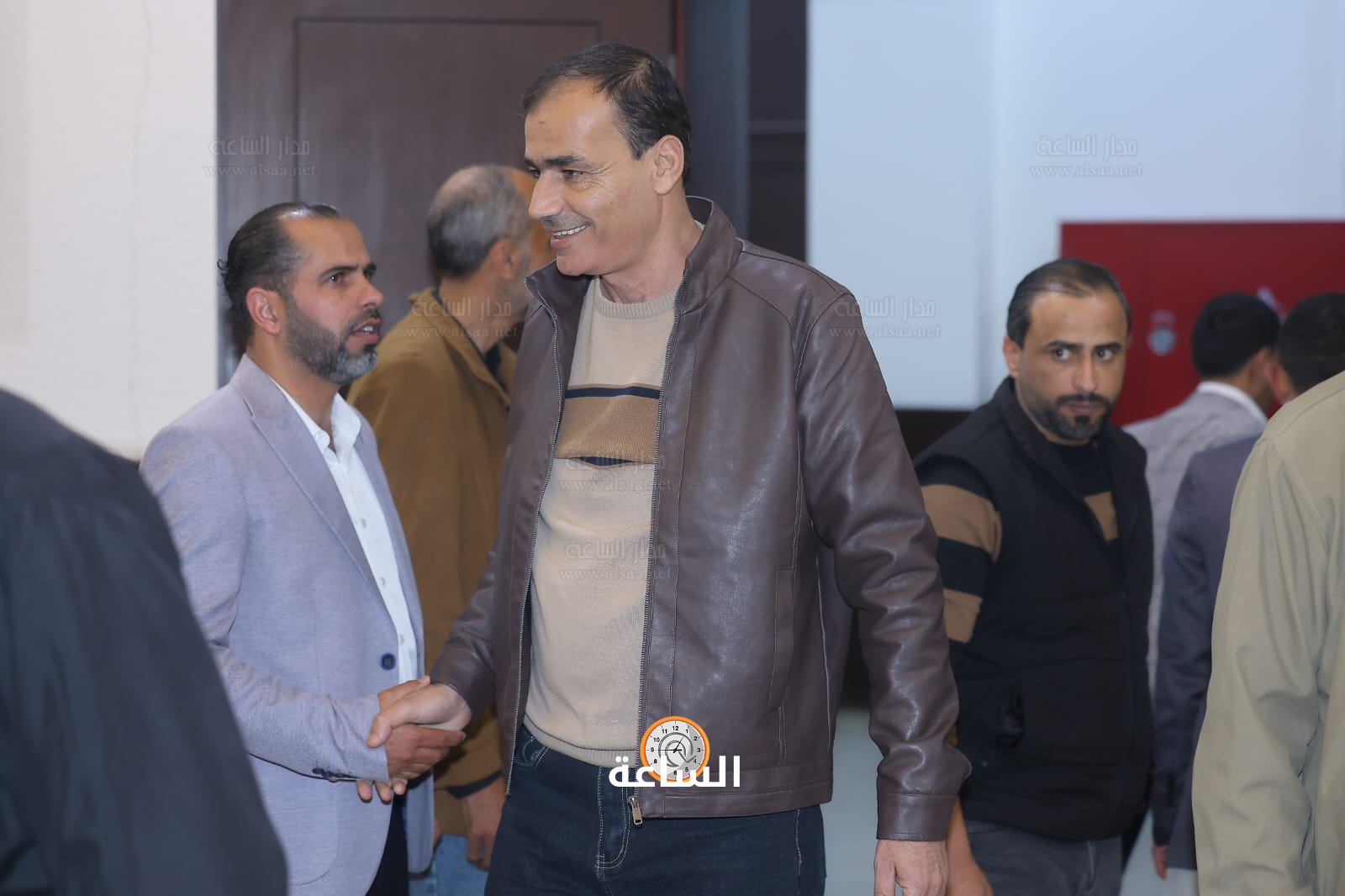 Madar Al-Saa Images 0.6710722904275263