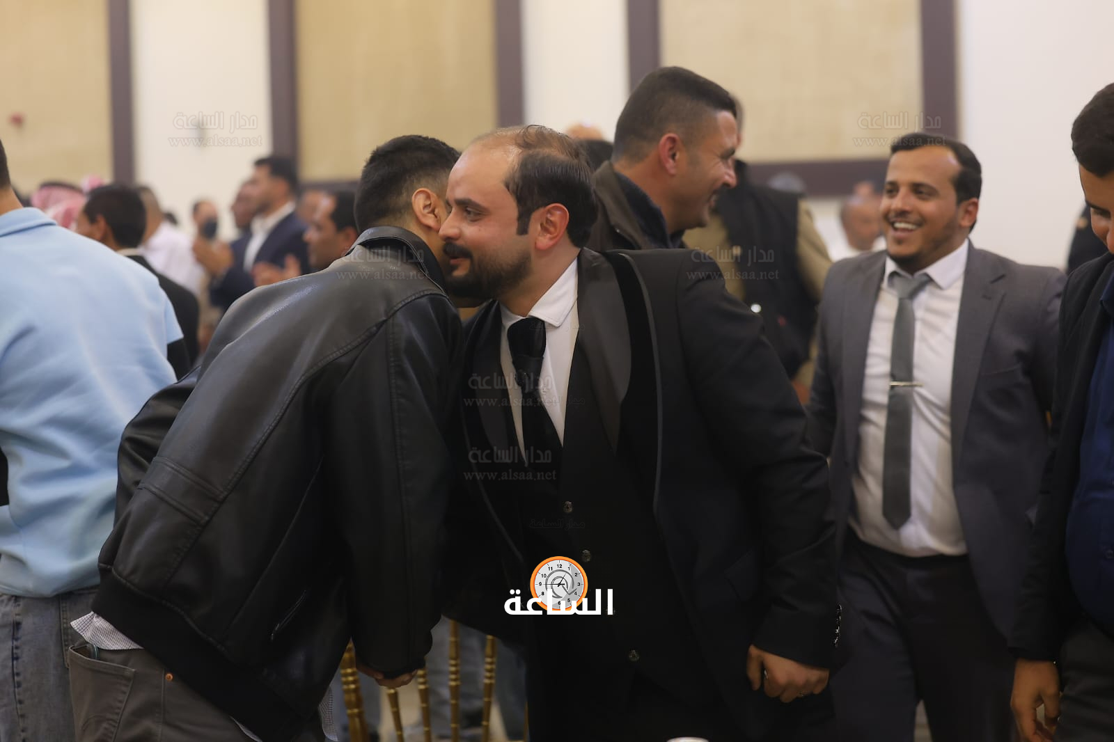 Madar Al-Saa Images 0.5566778048600222