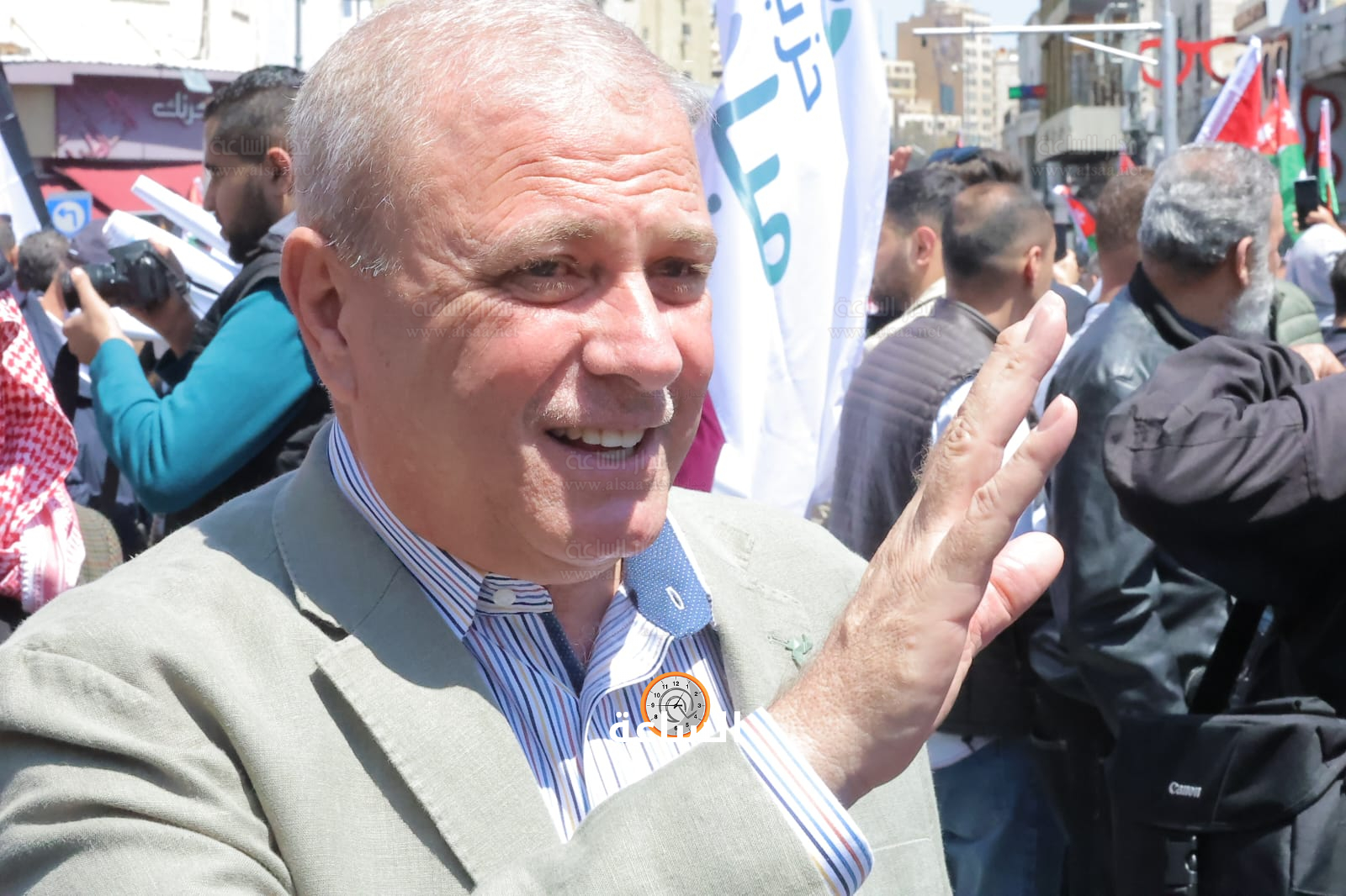 Madar Al-Saa Images 0.7432219330826176