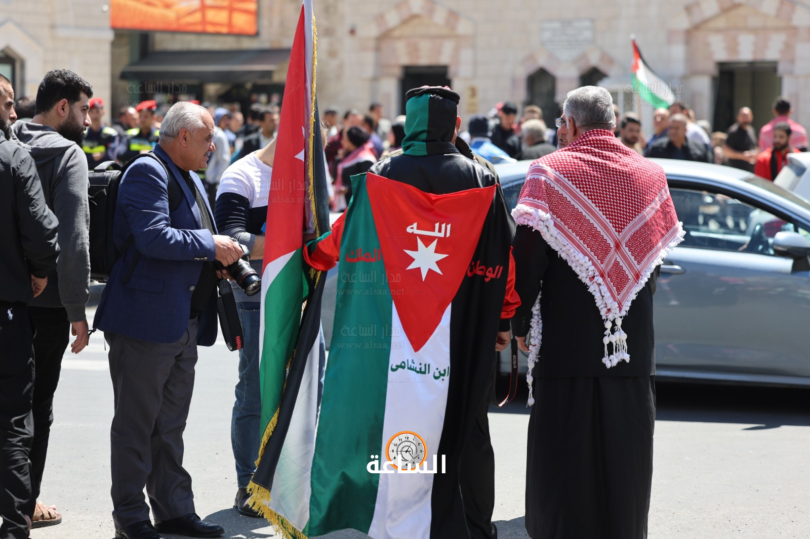 Madar Al-Saa Images 0.44187594202325065