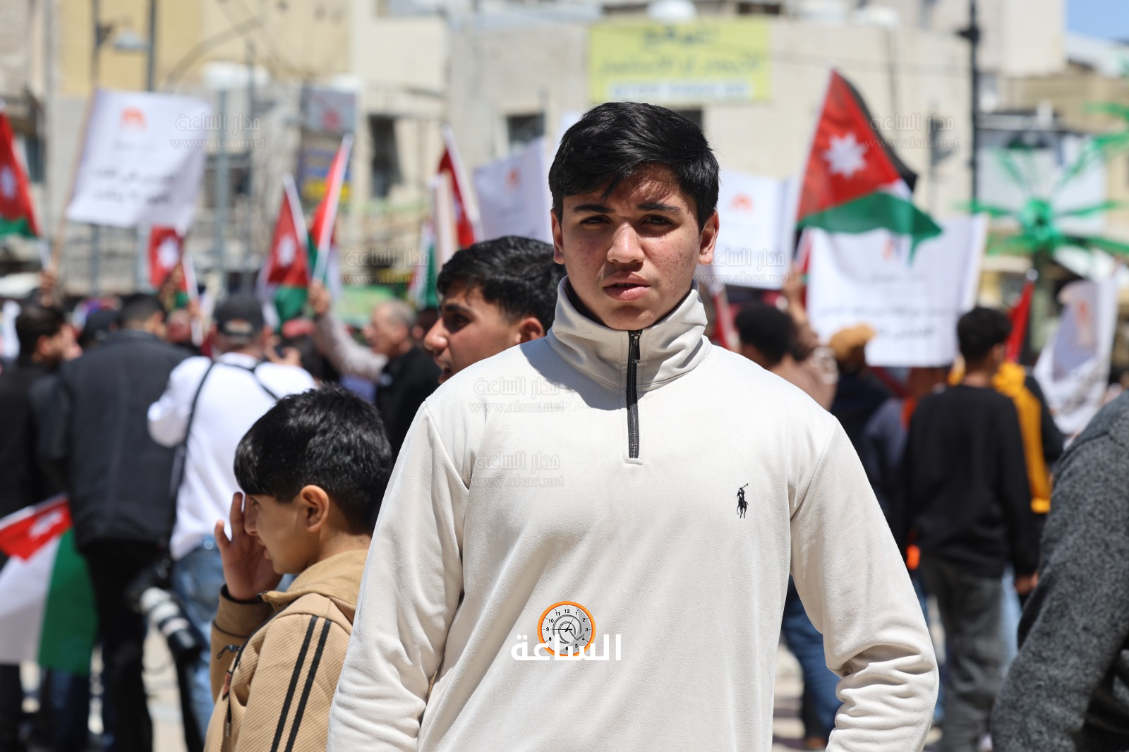 Madar Al-Saa Images 0.7595522350634775