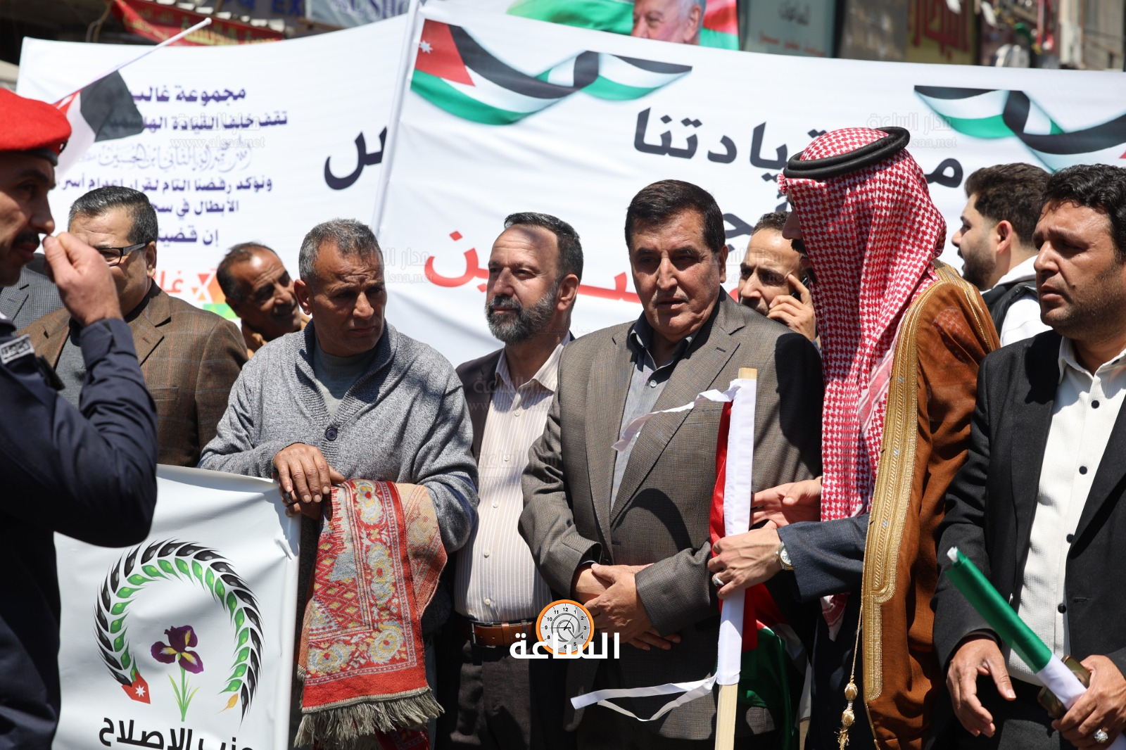 Madar Al-Saa Images 0.7905038241145649