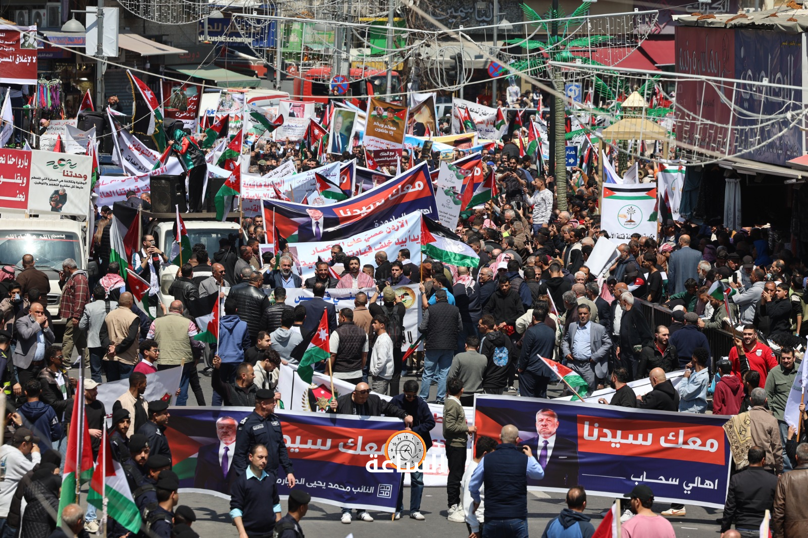 Madar Al-Saa Images 0.42935736016208503