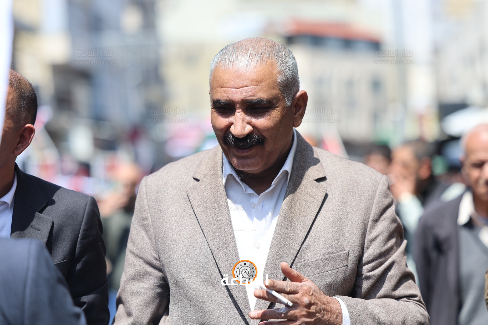 Madar Al-Saa Images 0.33690433480184134