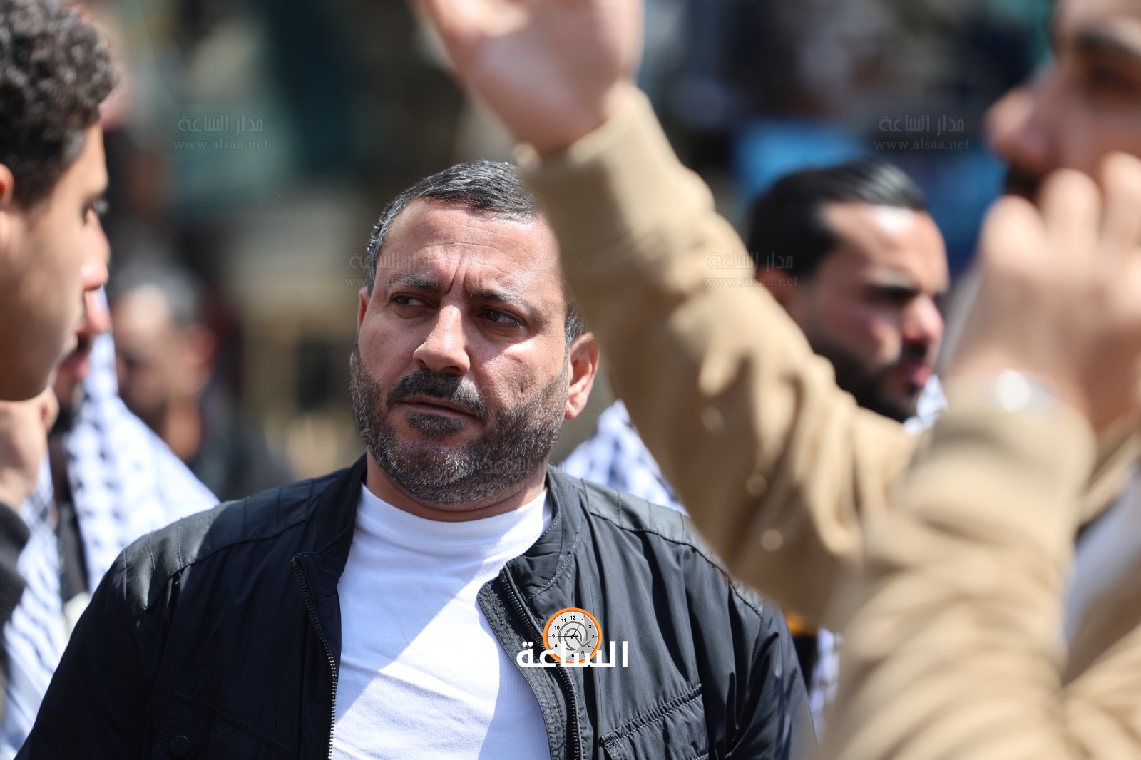 Madar Al-Saa Images 0.733598259343569