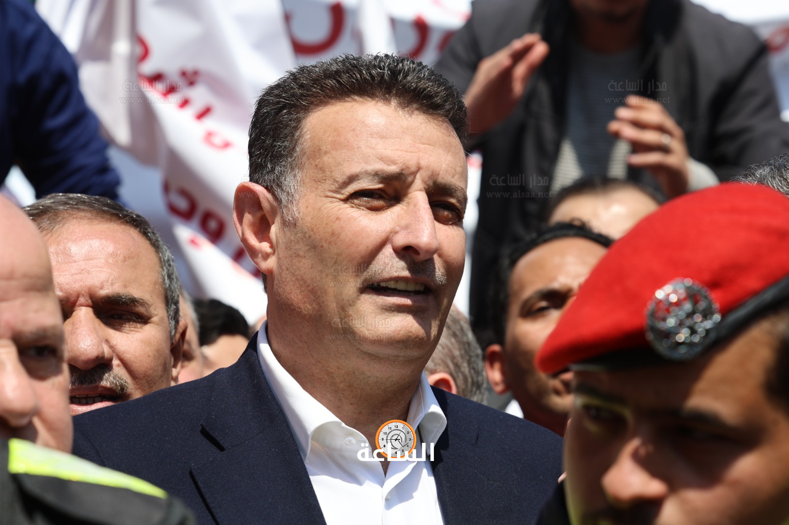 Madar Al-Saa Images 0.34296138970127943