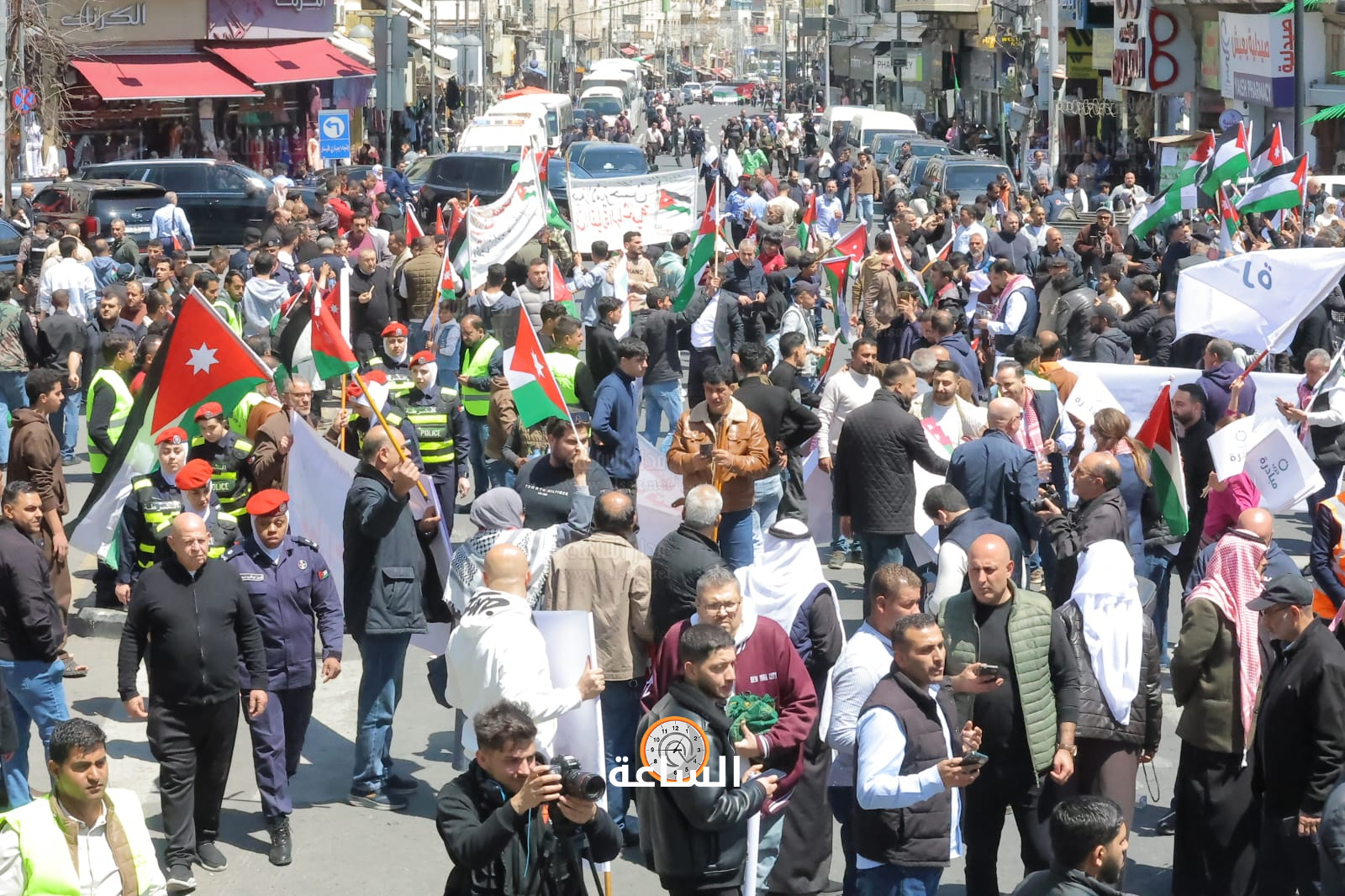 Madar Al-Saa Images 0.754258301889932