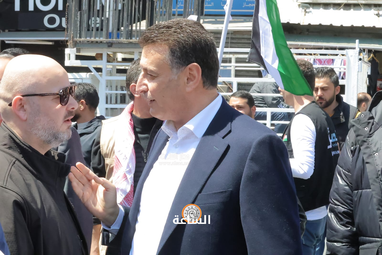 Madar Al-Saa Images 0.47806688049183144